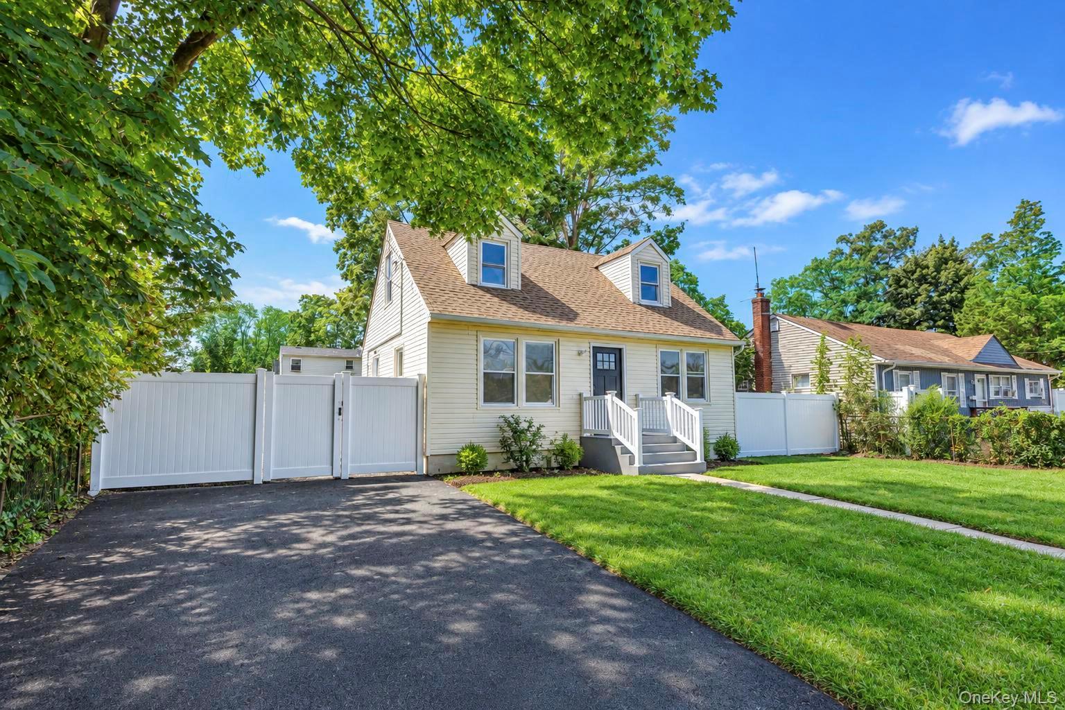 130 Elk Street – For Sale photo 2