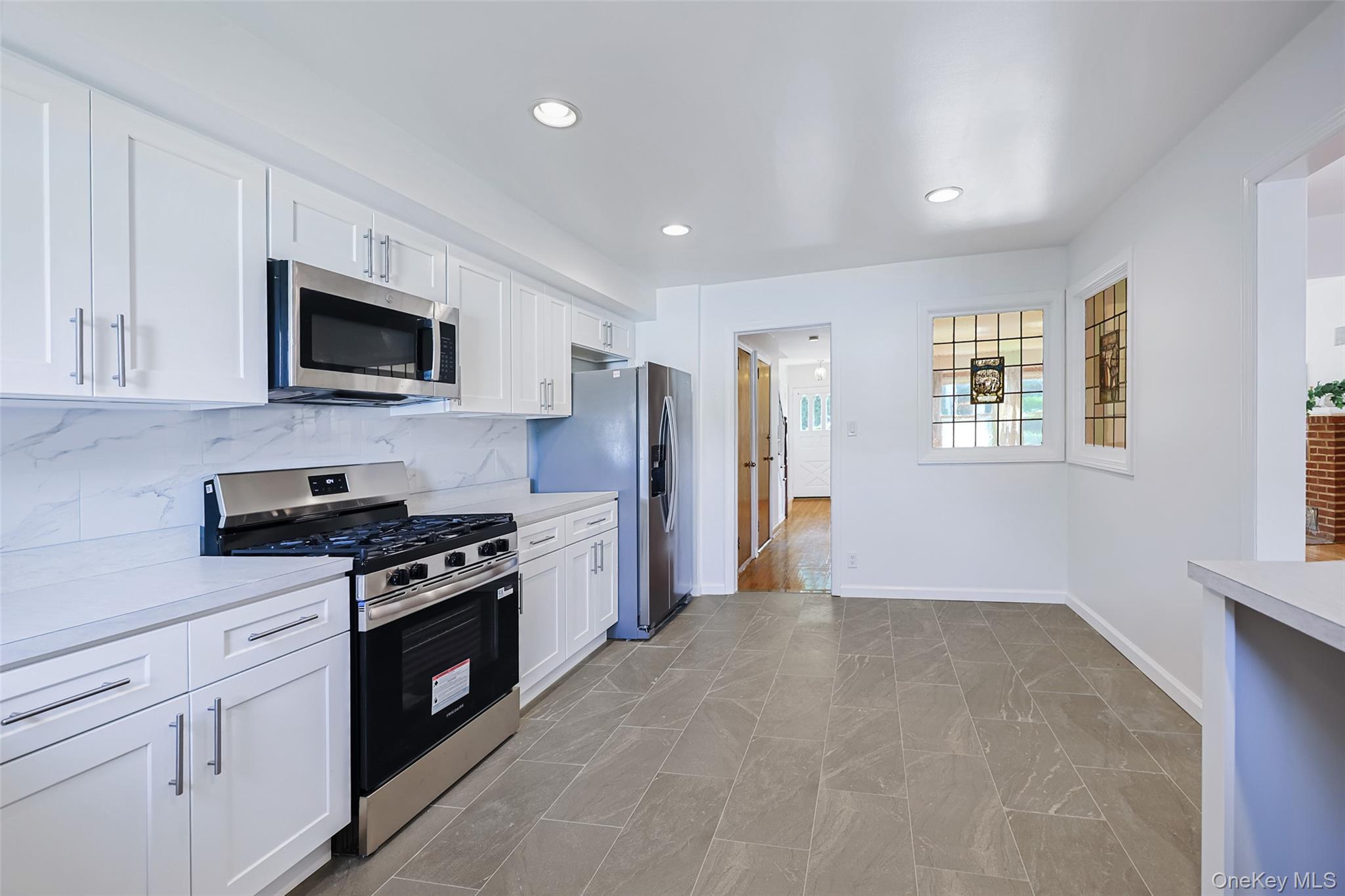 121 Manhasset Avenue – For Rent photo 8