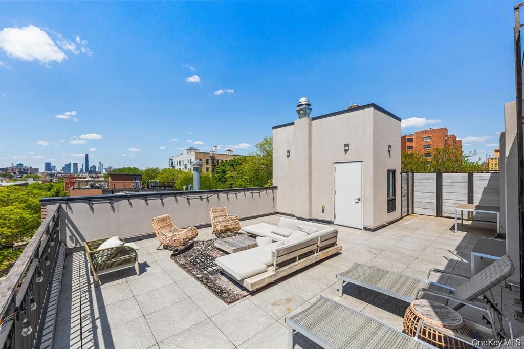 311 Hart Street, Unit 1B photo 28