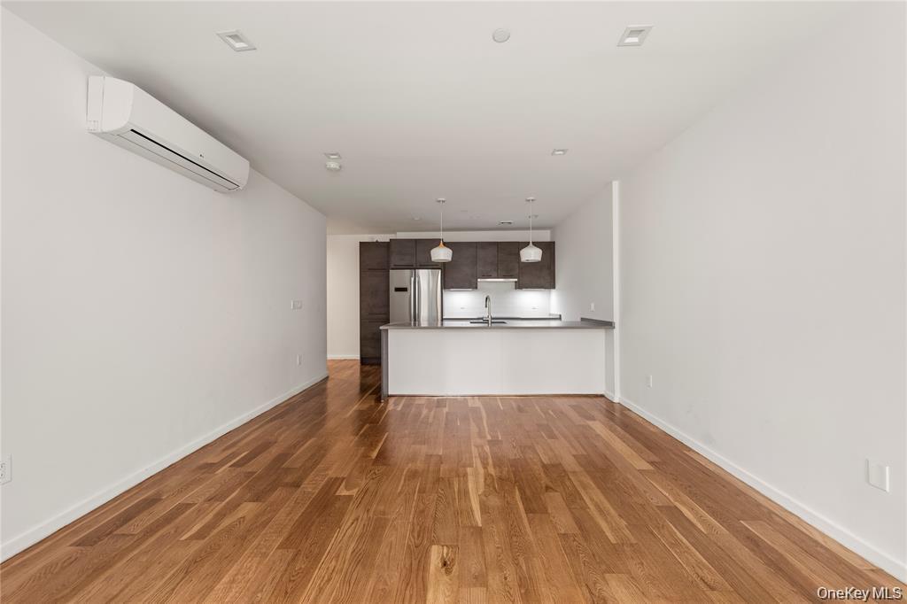 311 Hart Street, Unit 1B photo 6