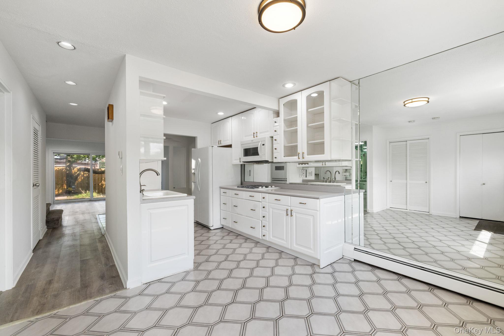 72 Kennedy Drive – For Sale photo 5