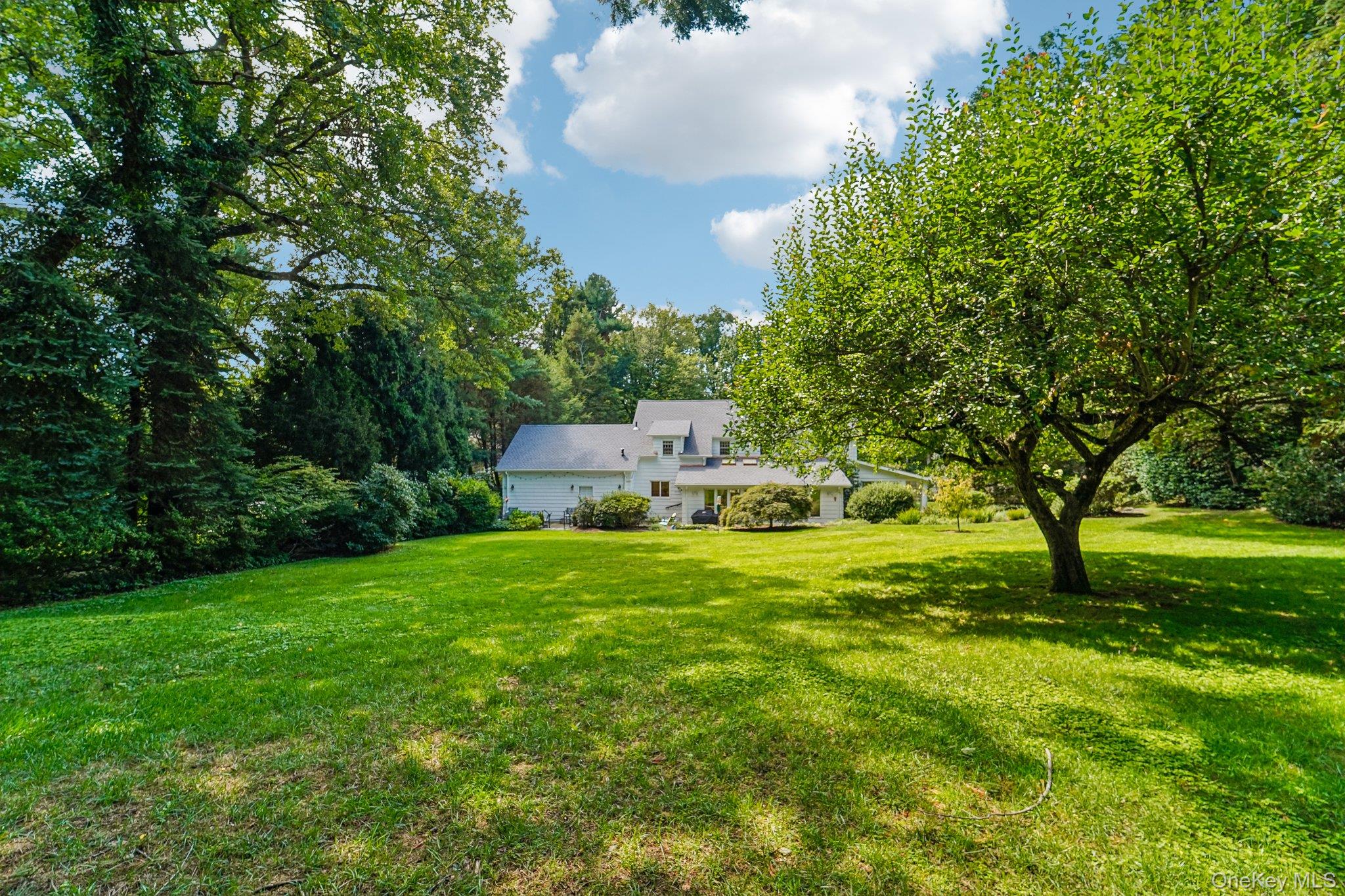 16 Edgewood Drive – For Sale photo 32