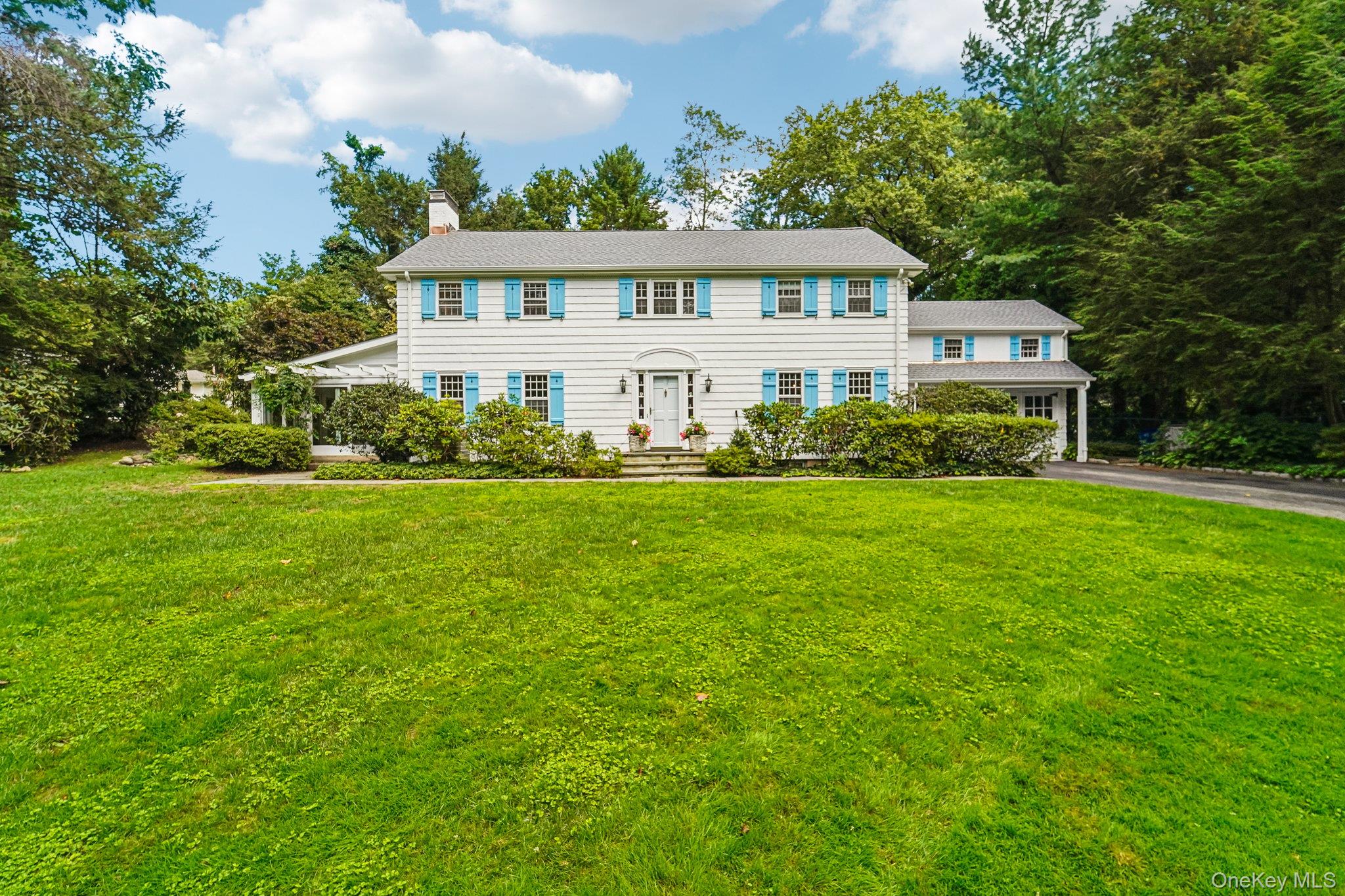 16 Edgewood Drive – For Sale