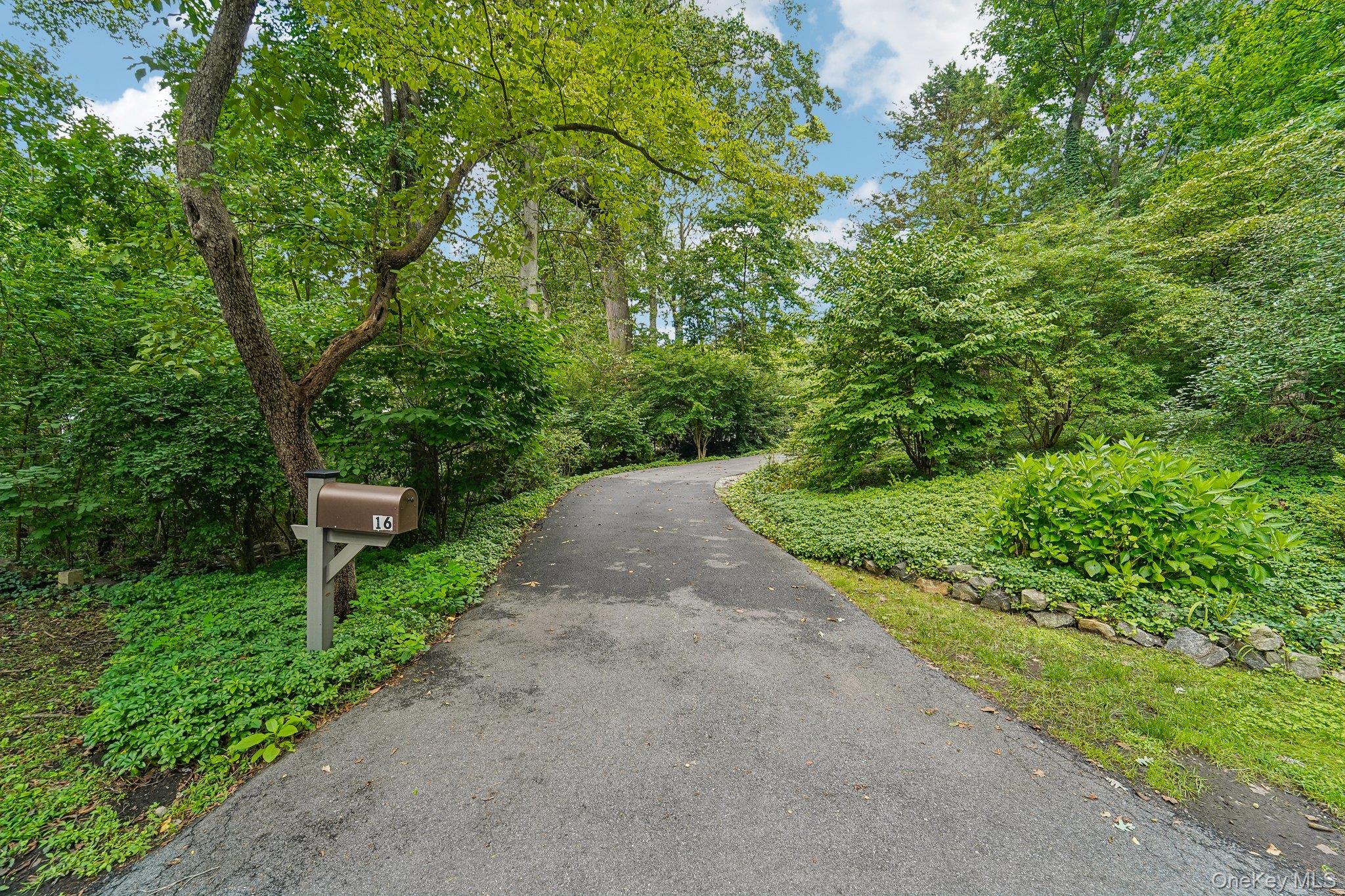 16 Edgewood Drive – For Sale photo 35