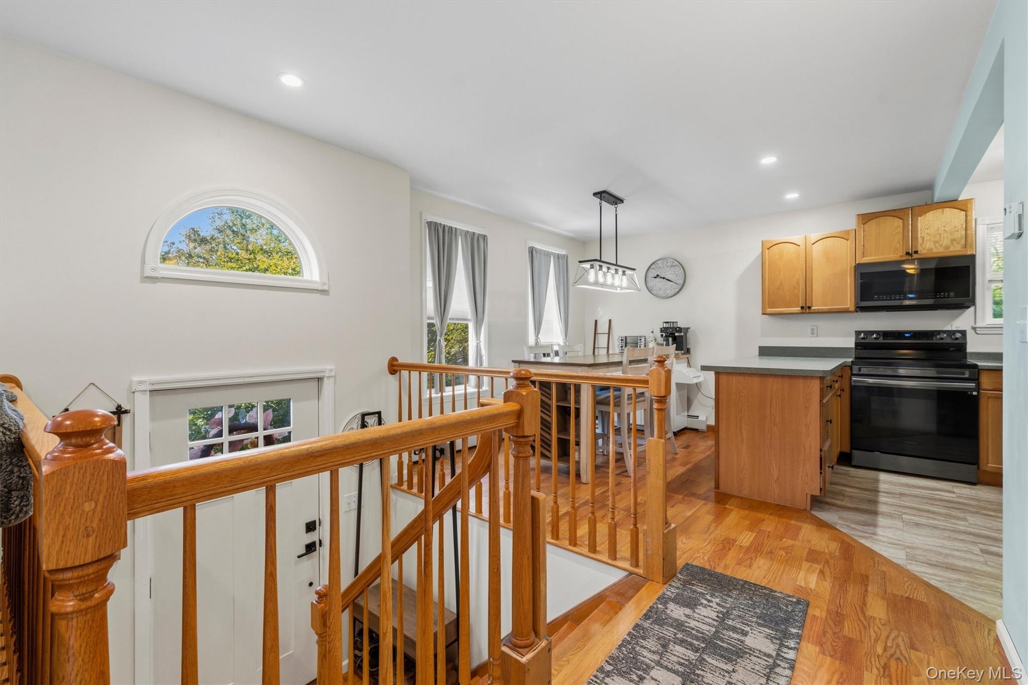 32 Nightingale Trail W – For Sale photo 7