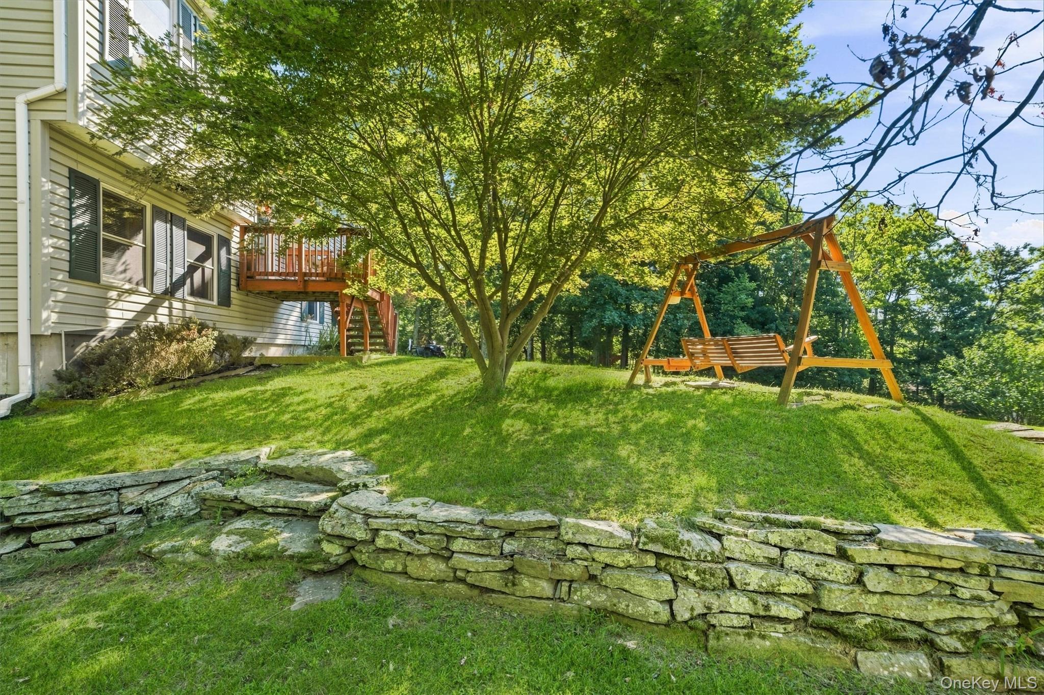 32 Nightingale Trail W – For Sale photo 38