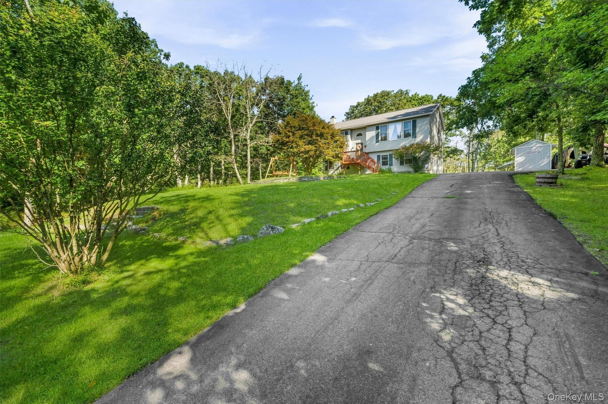 32 Nightingale Trail W – For Sale photo 35