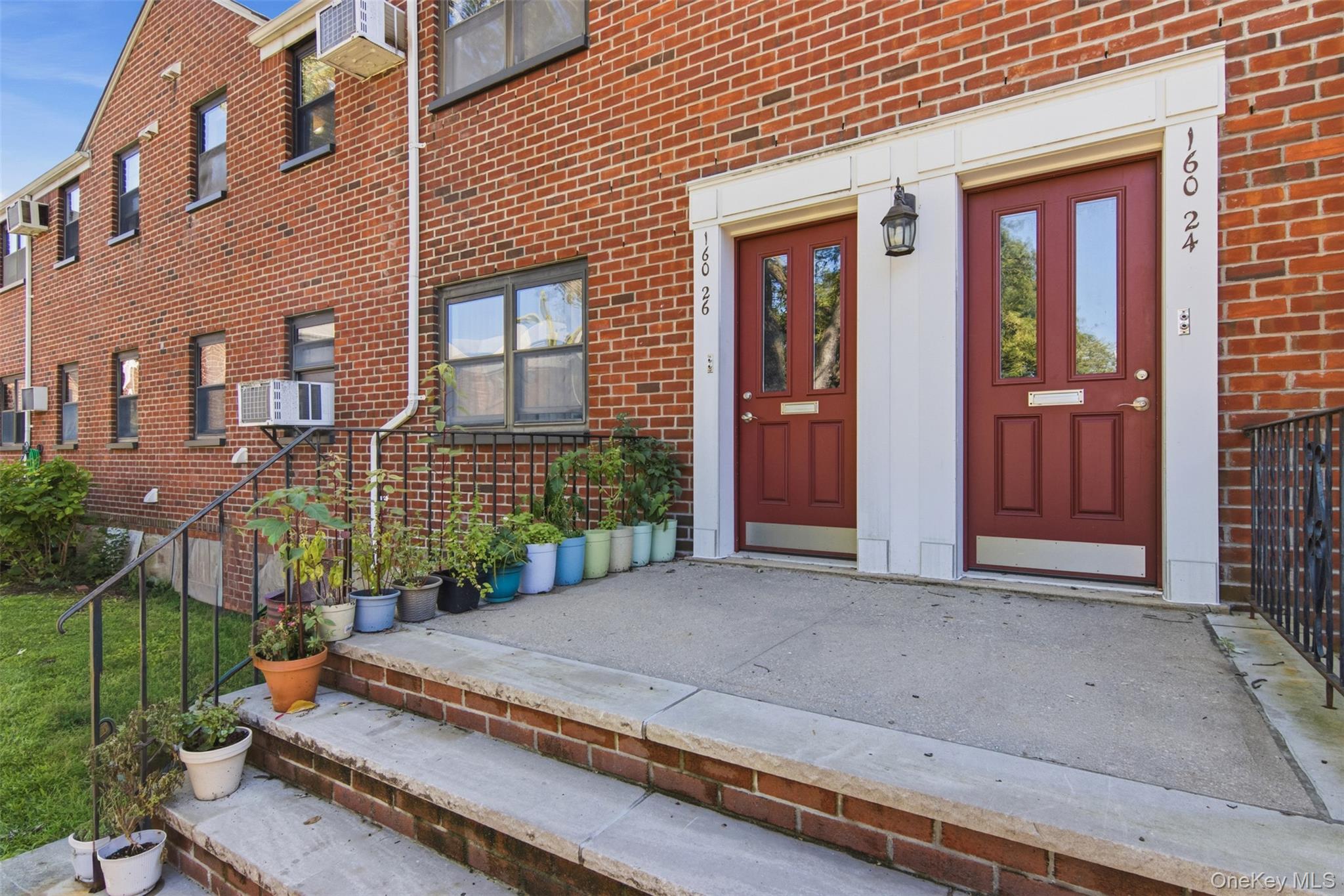 160-26 17th Avenue, Unit 5-128 photo 2