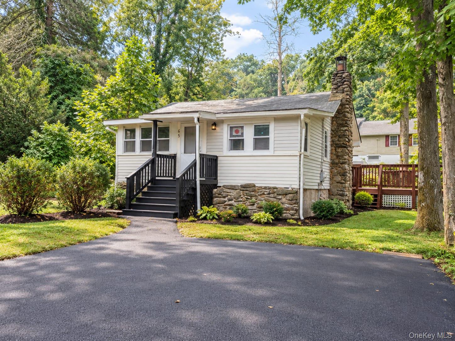 65 Glenwood Road – For Sale