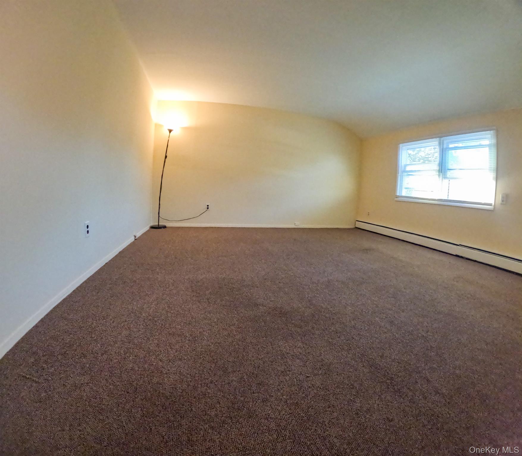 574 Garnet Street – For Rent photo 13