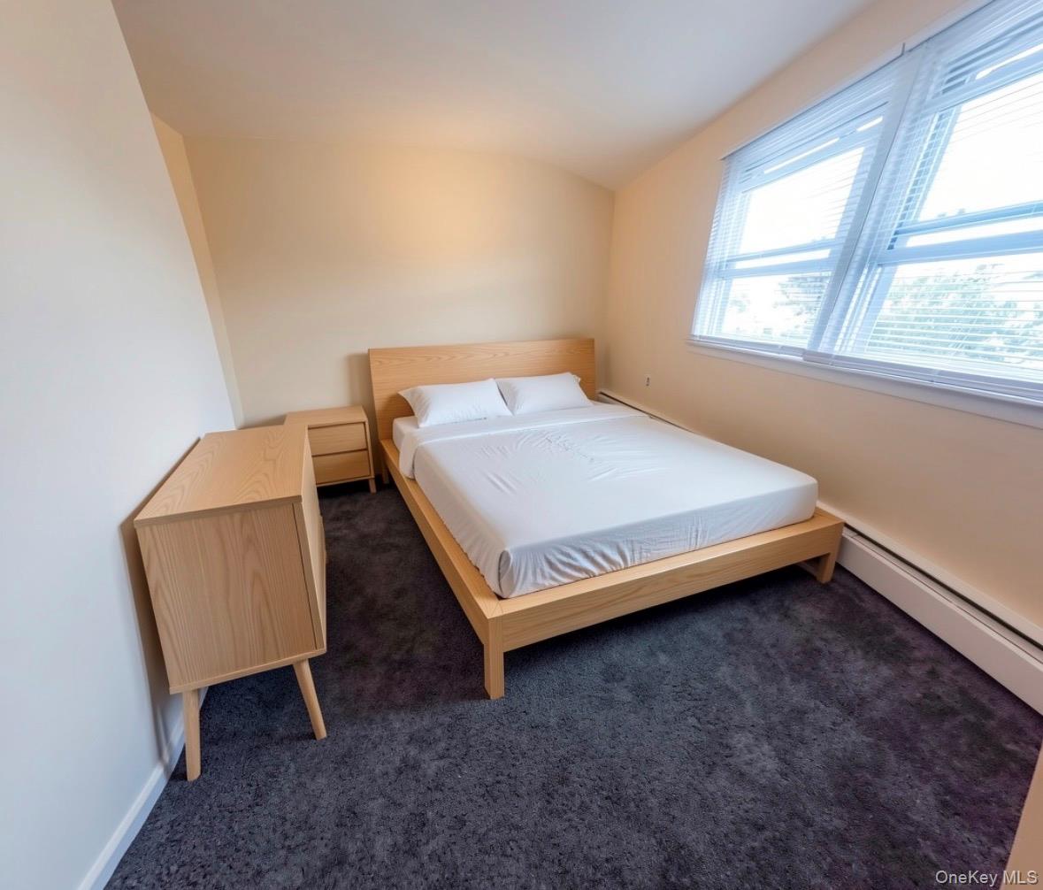 574 Garnet Street – For Rent photo 2