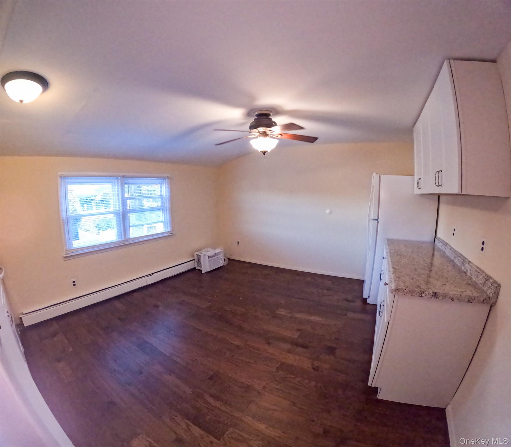 574 Garnet Street – For Rent photo 5