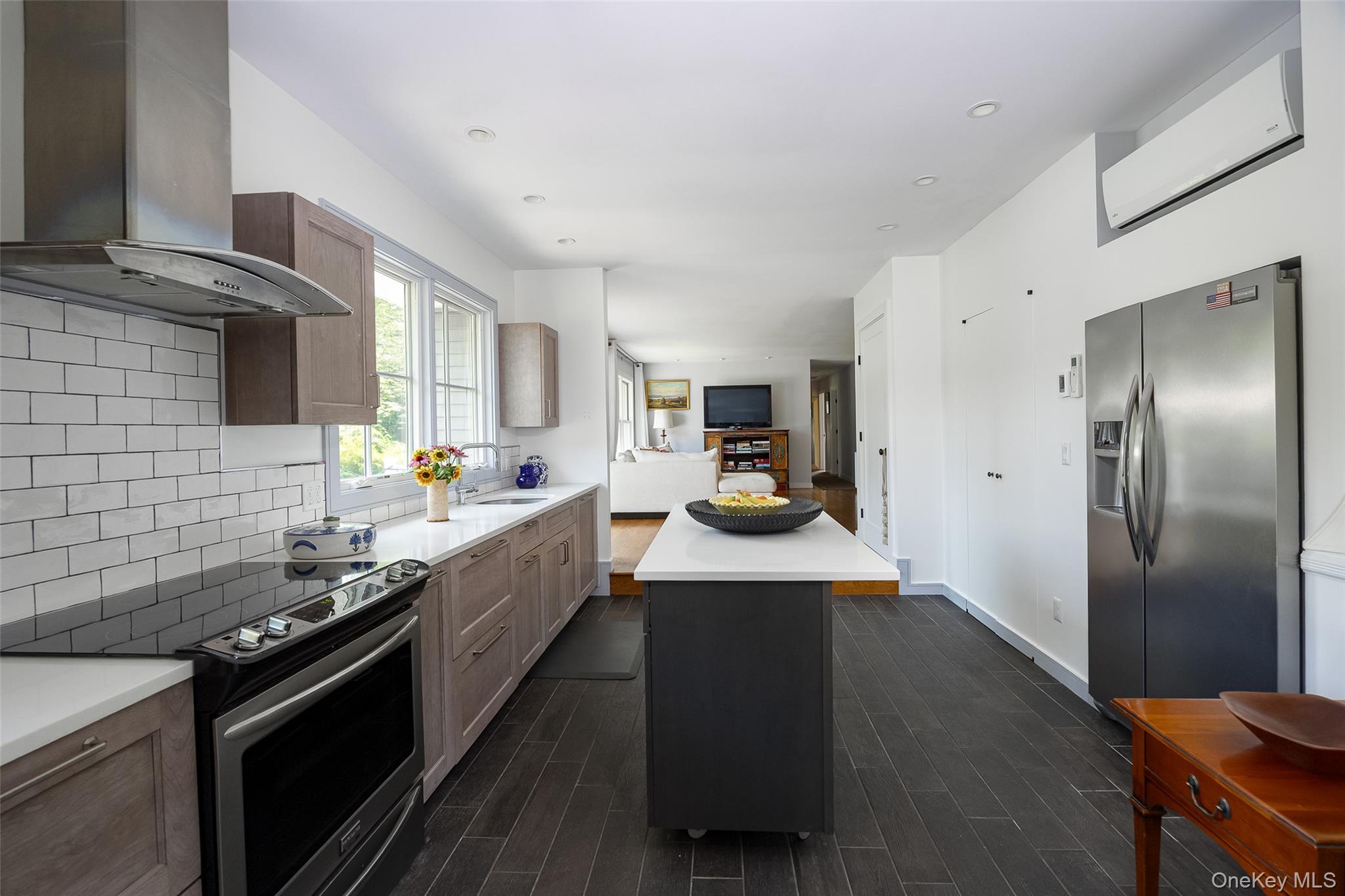 62 Frost Road – For Sale photo 9