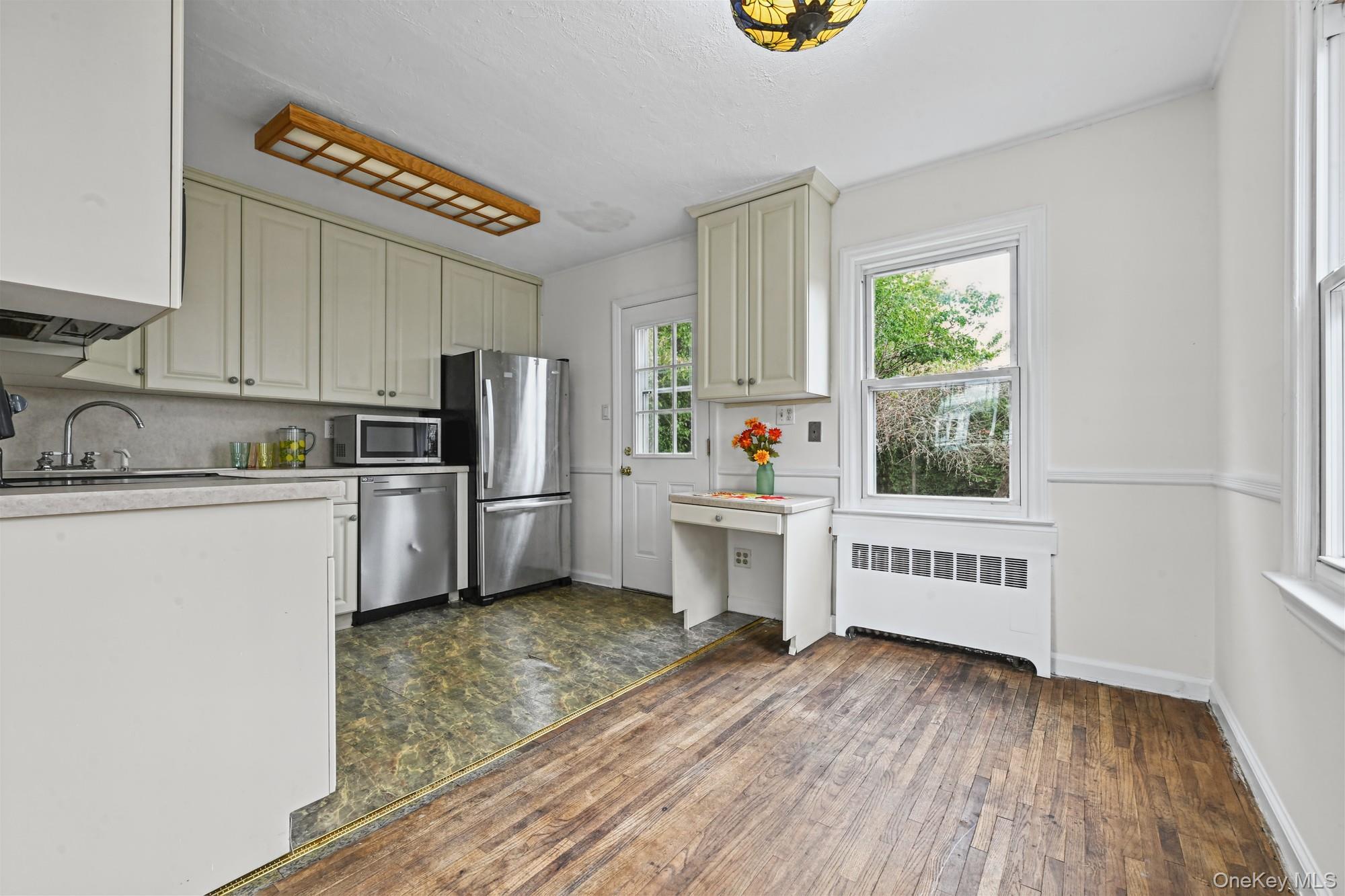 32 Brenner Avenue – For Sale photo 4
