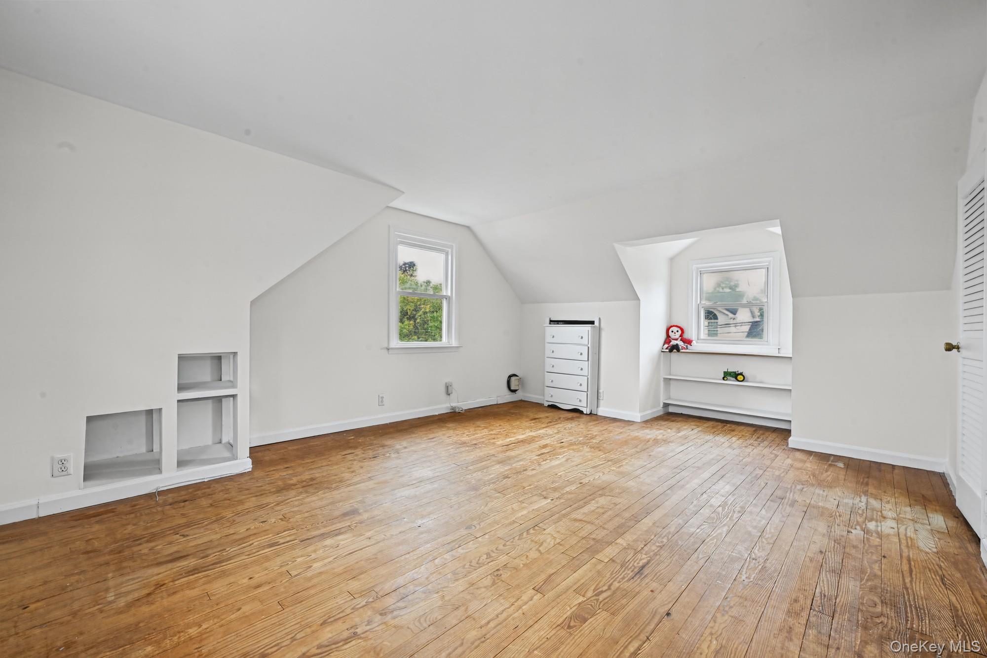 32 Brenner Avenue – For Sale photo 9