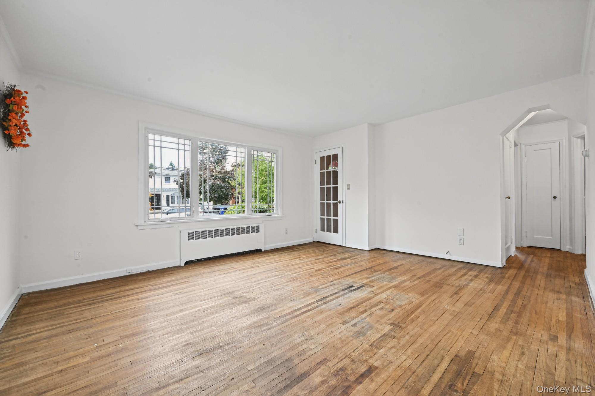 32 Brenner Avenue – For Sale photo 3