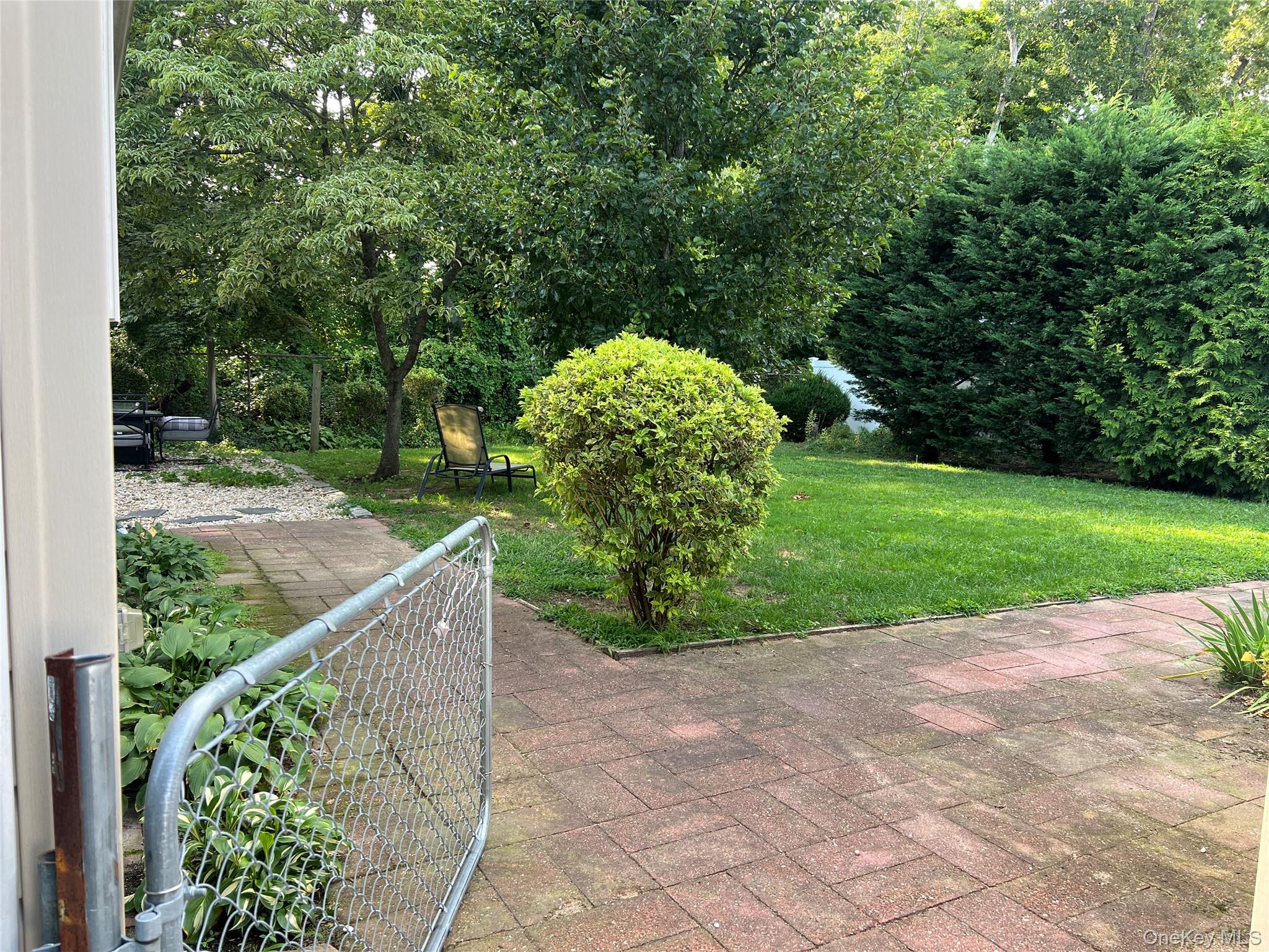 7 W West Elm – For Rent photo 13