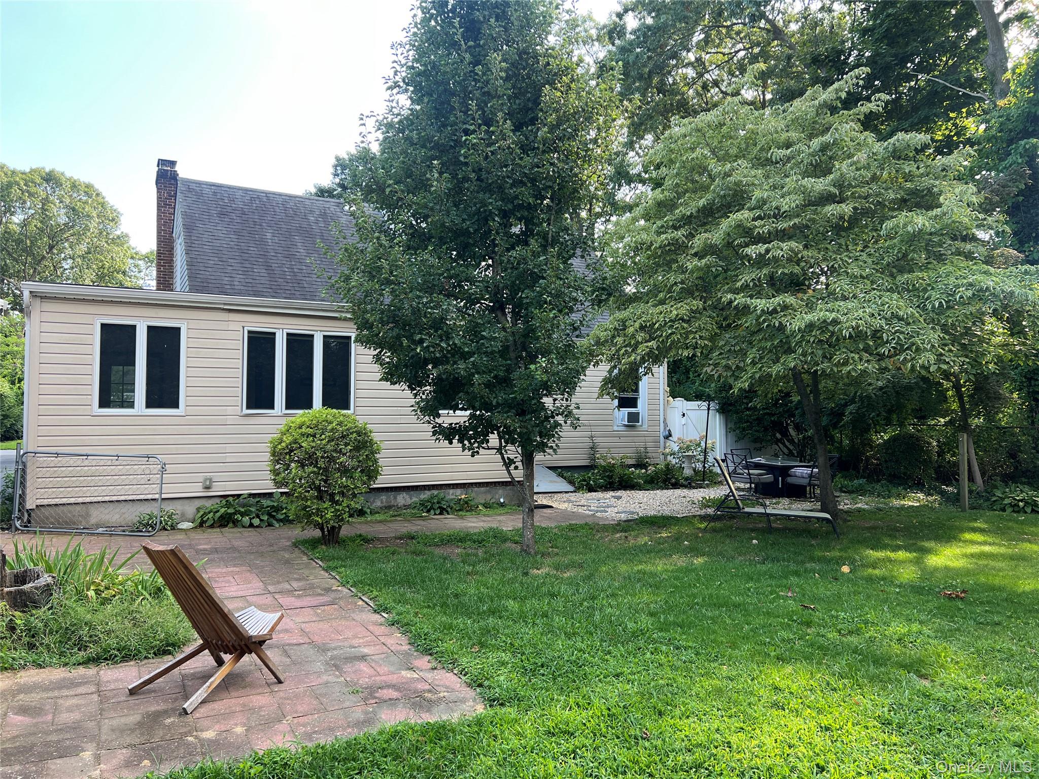7 W West Elm – For Rent photo 14