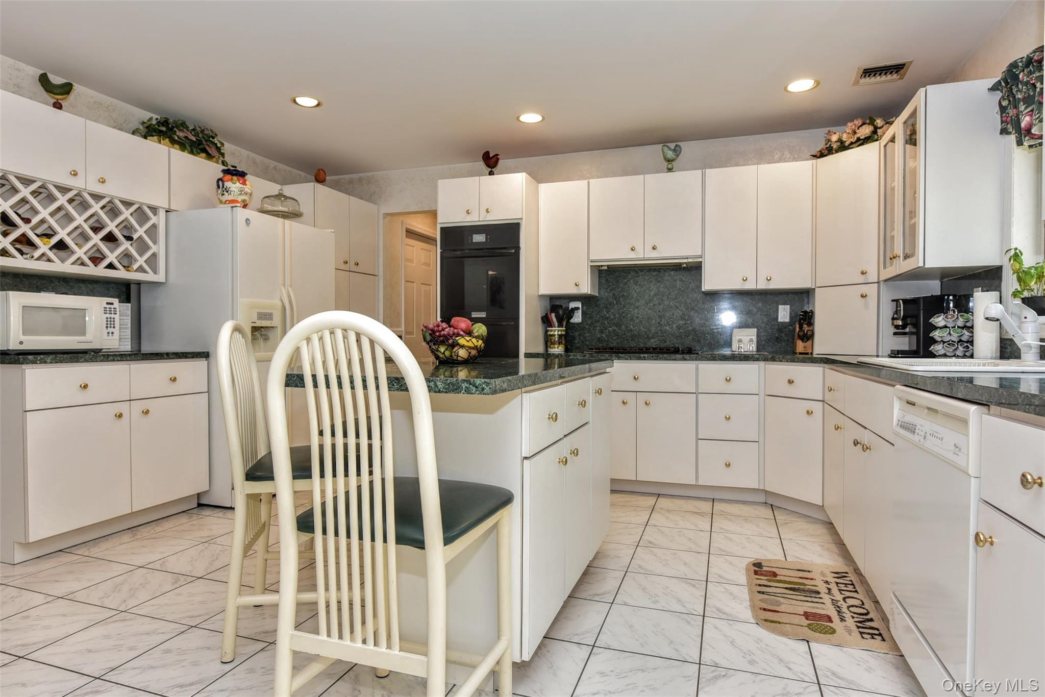 18 Gleeful Lane – For Sale photo 14