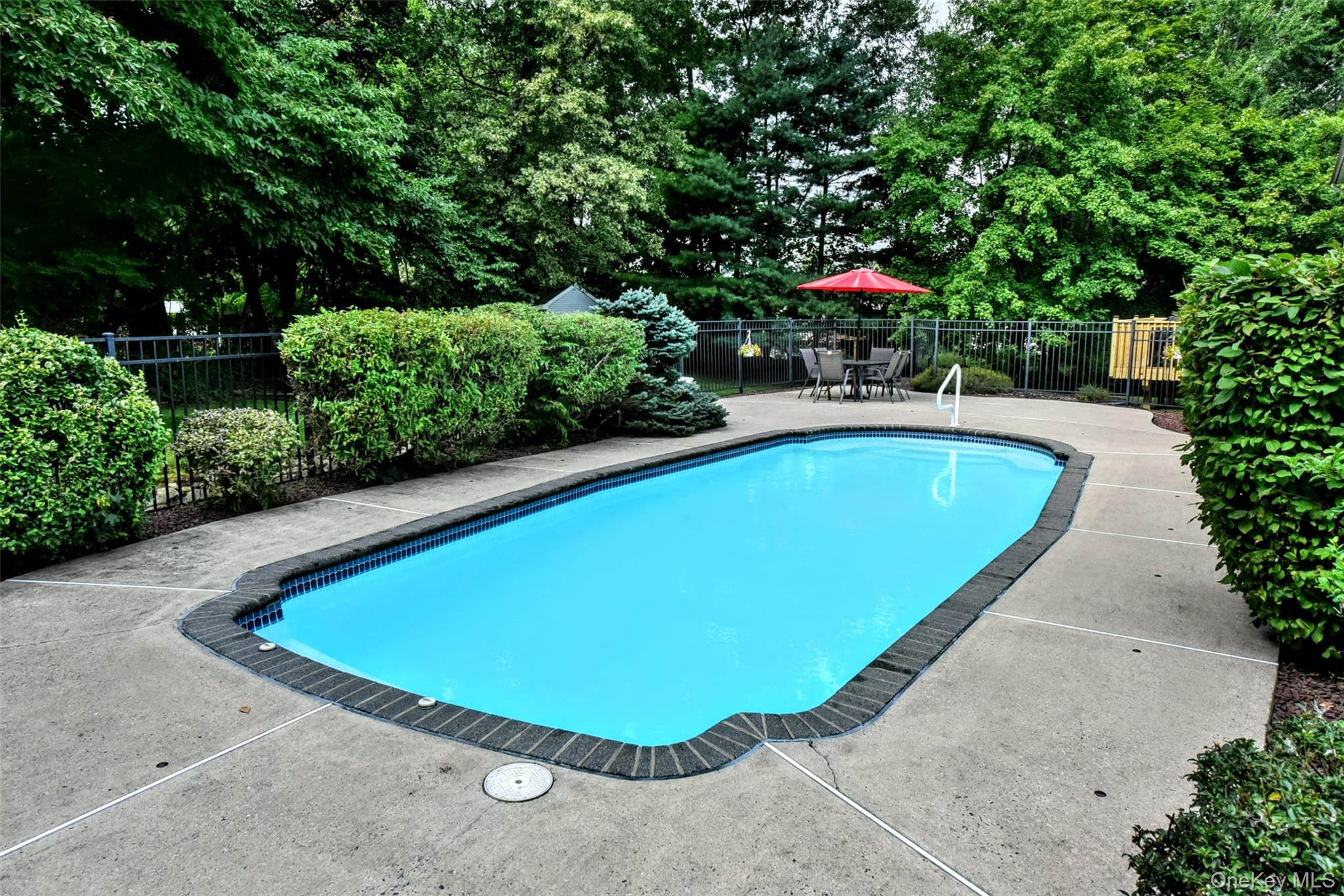 18 Gleeful Lane – For Sale photo 34