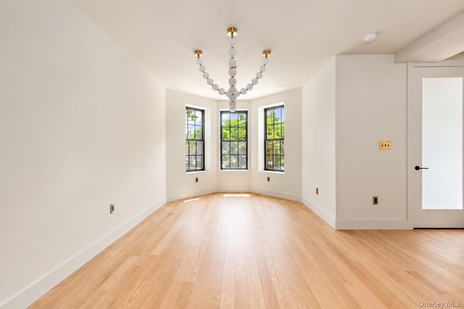 405 Irving Avenue – For Sale photo 19