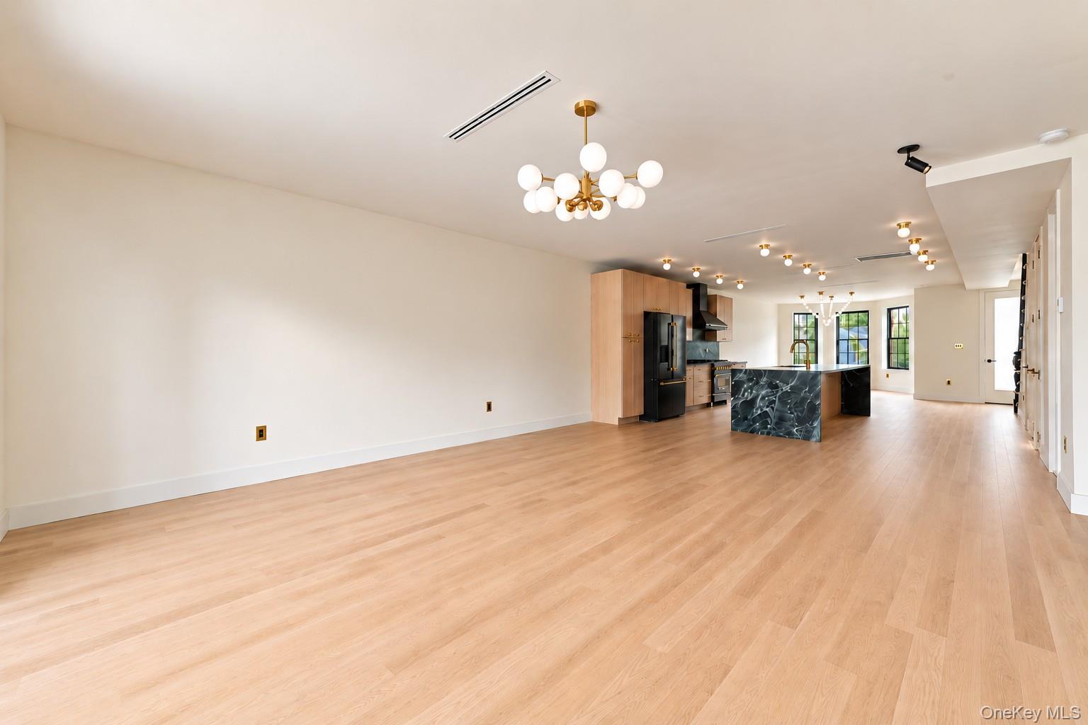 405 Irving Avenue – For Sale photo 14