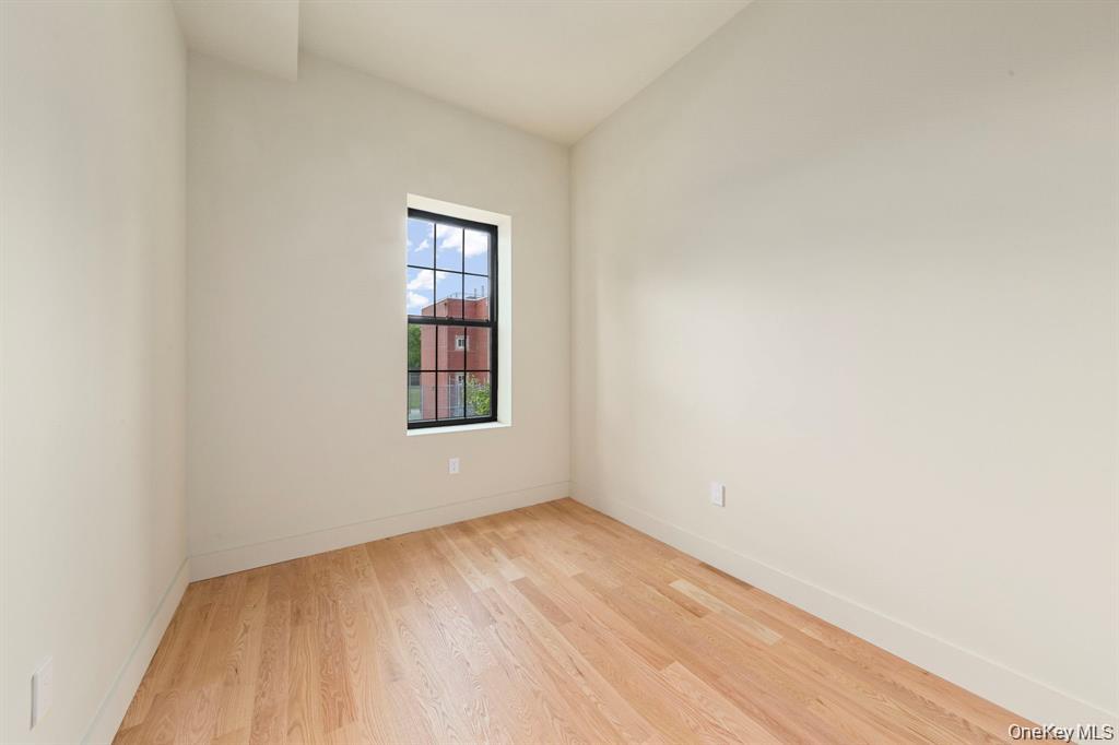 405 Irving Avenue – For Sale photo 34