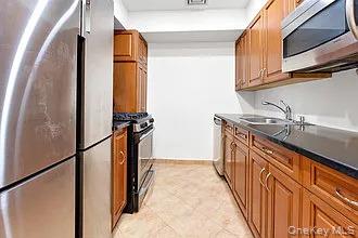 4808 Bedford Avenue, Unit 1A photo 6