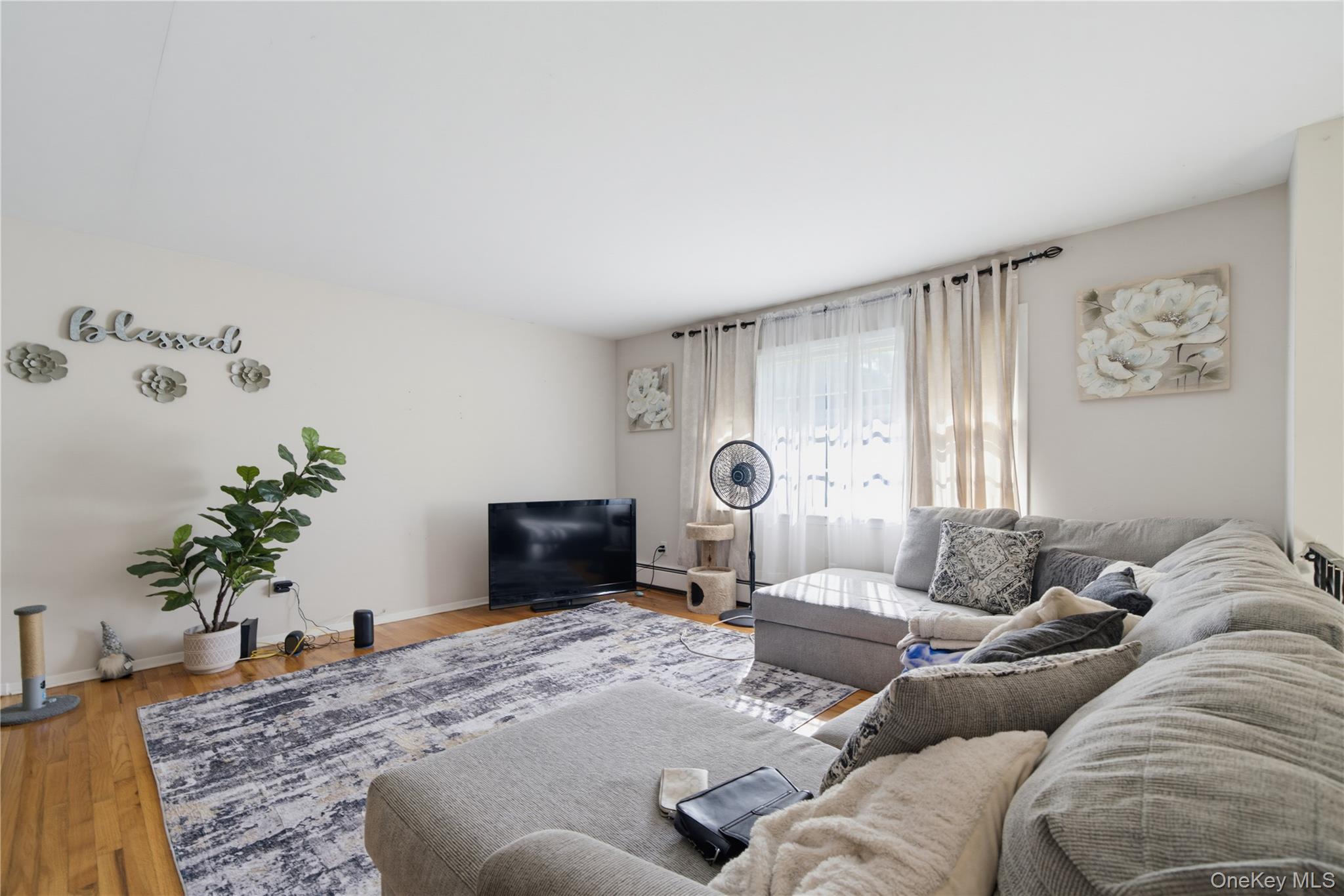 124 Barnes Road – For Sale photo 3