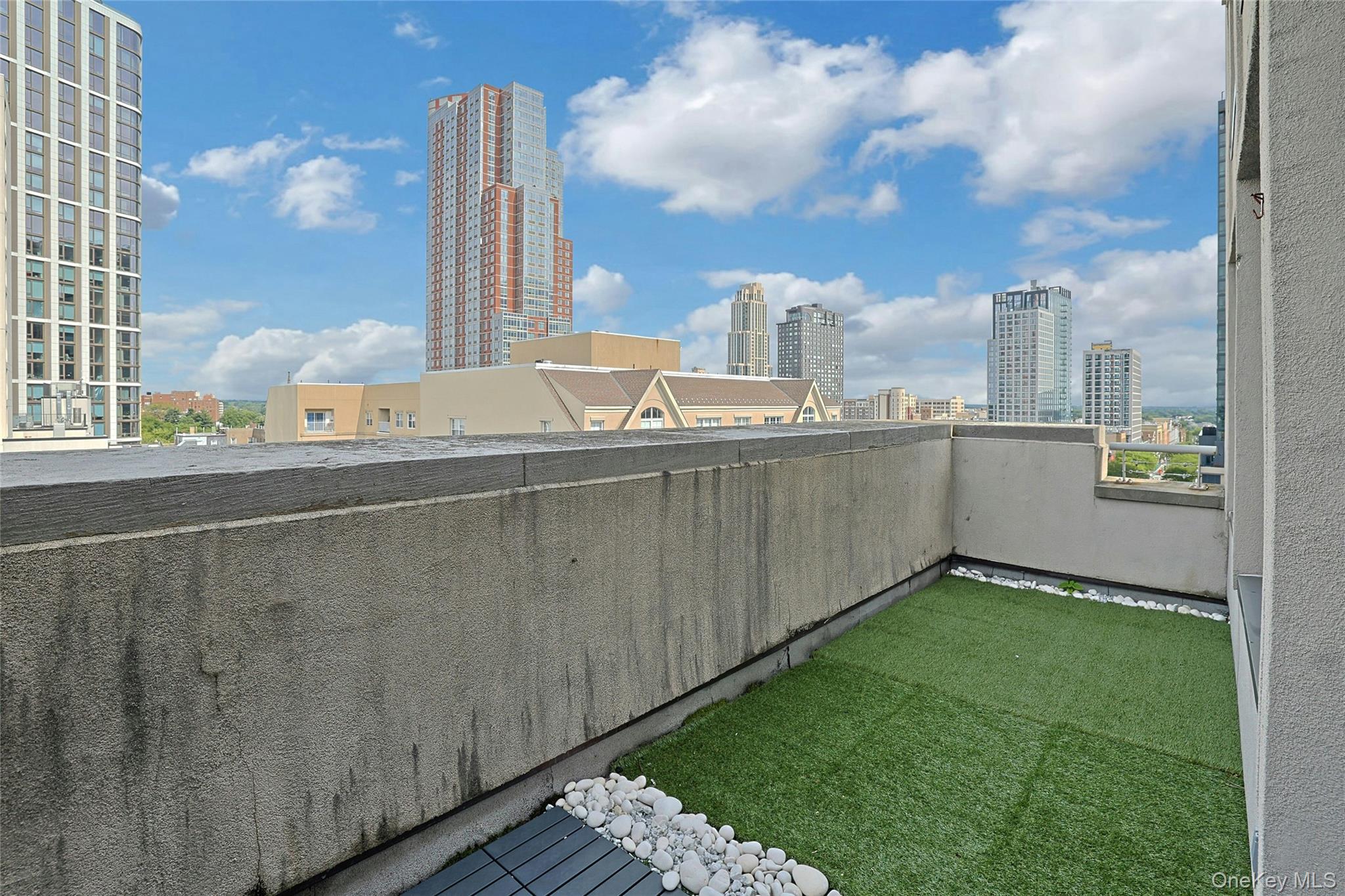 25 Leroy Place, Unit PH1 photo 22
