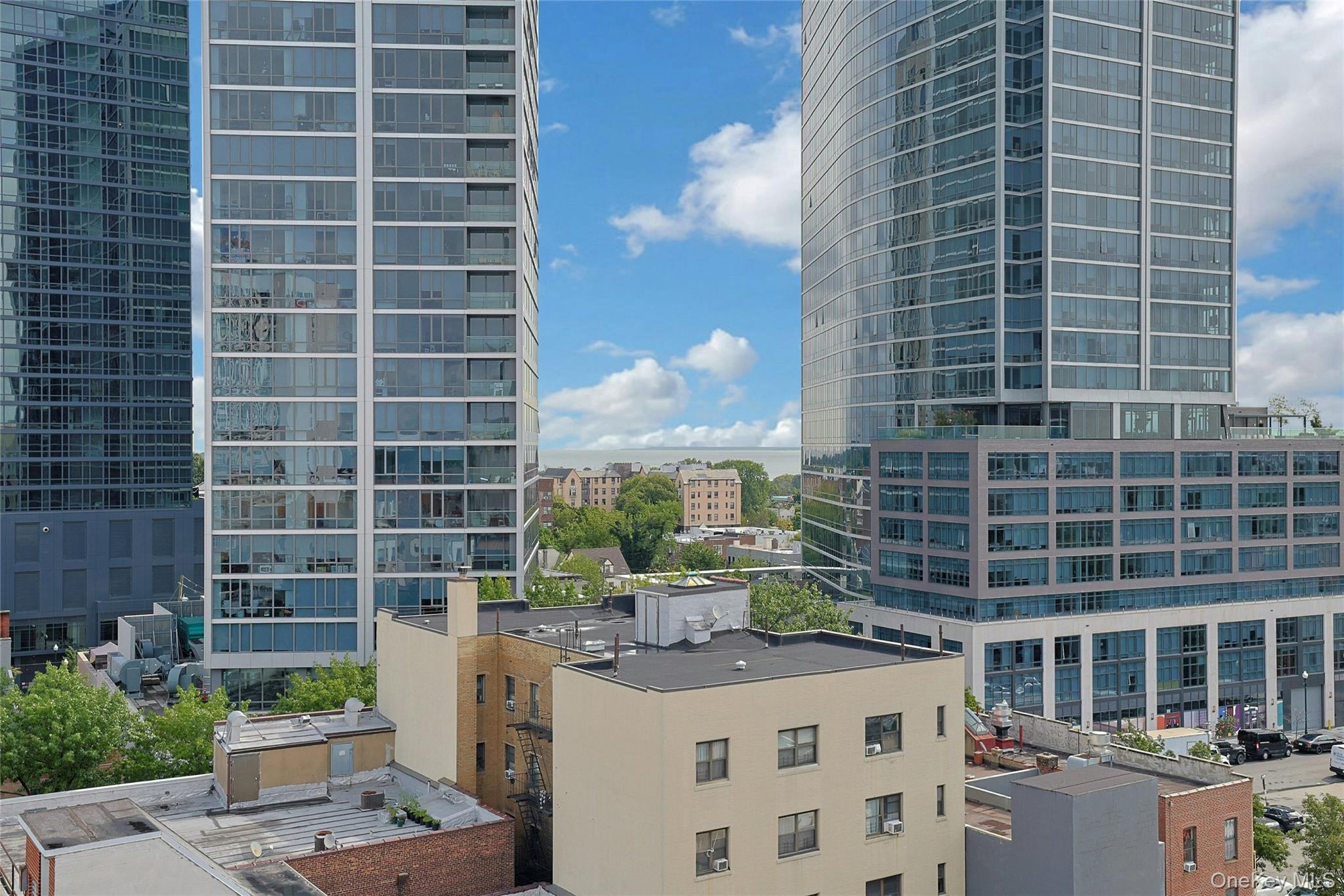 25 Leroy Place, Unit PH1 photo 25