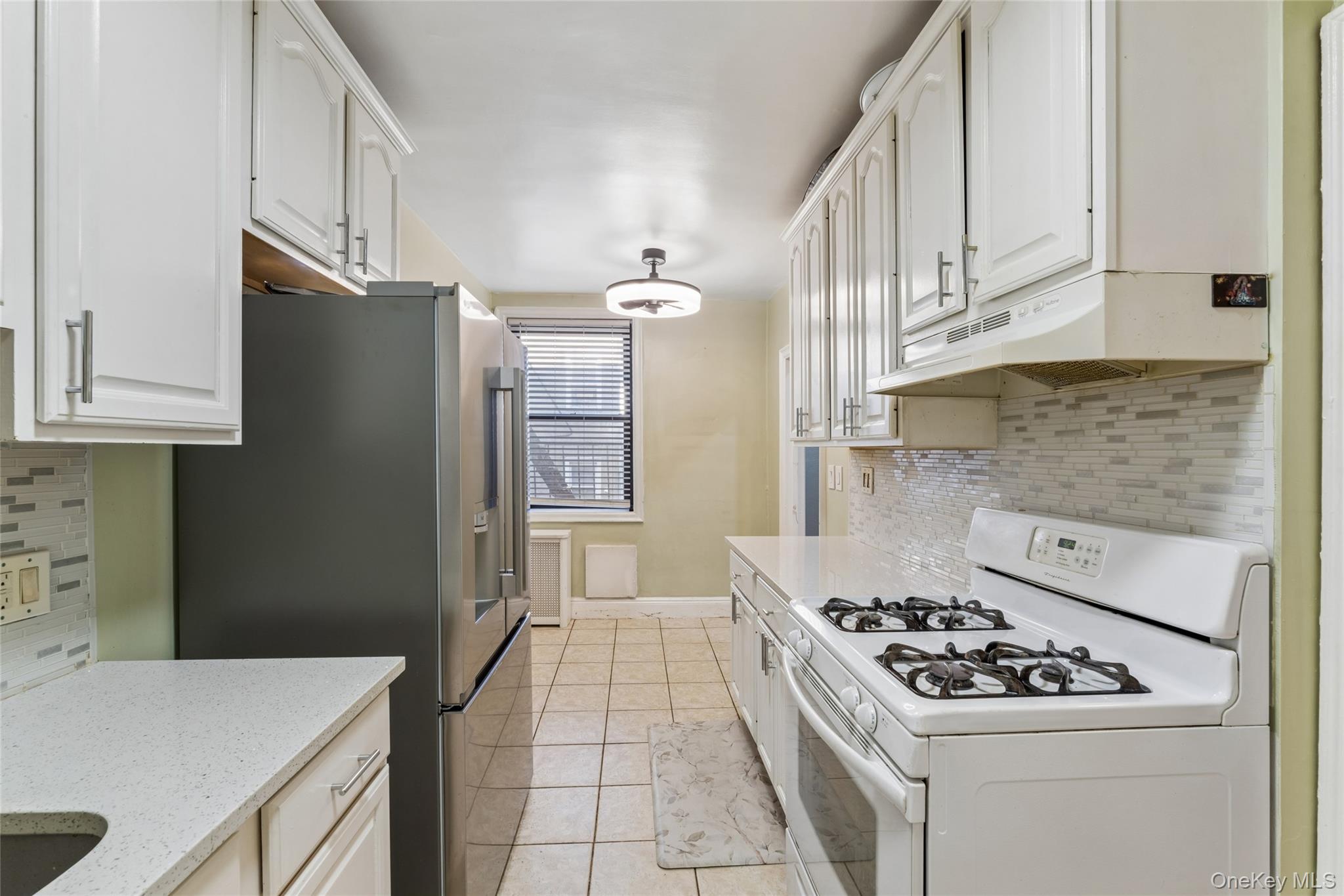475 Bronx River Road, Unit 3F photo 10