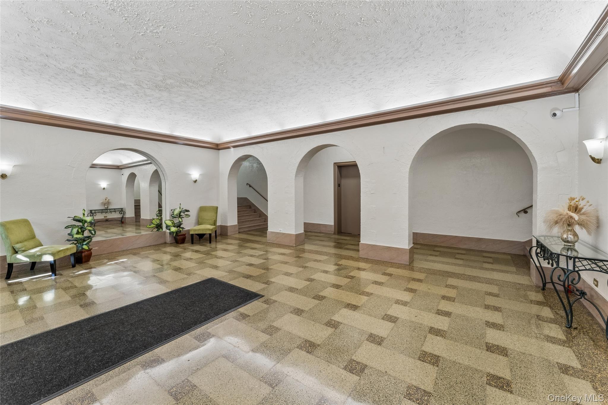 475 Bronx River Road, Unit 3F photo 3