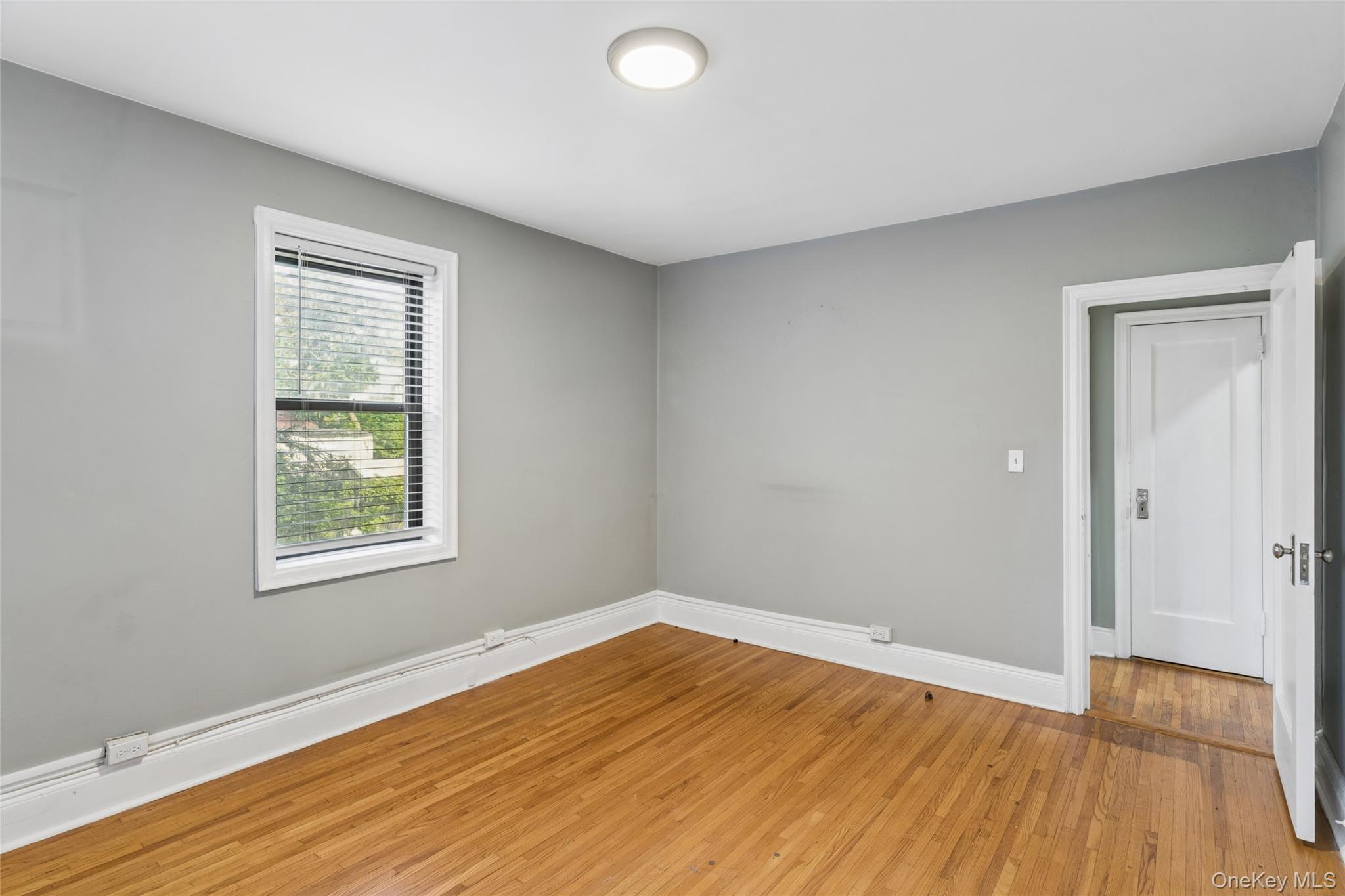 475 Bronx River Road, Unit 3F photo 13