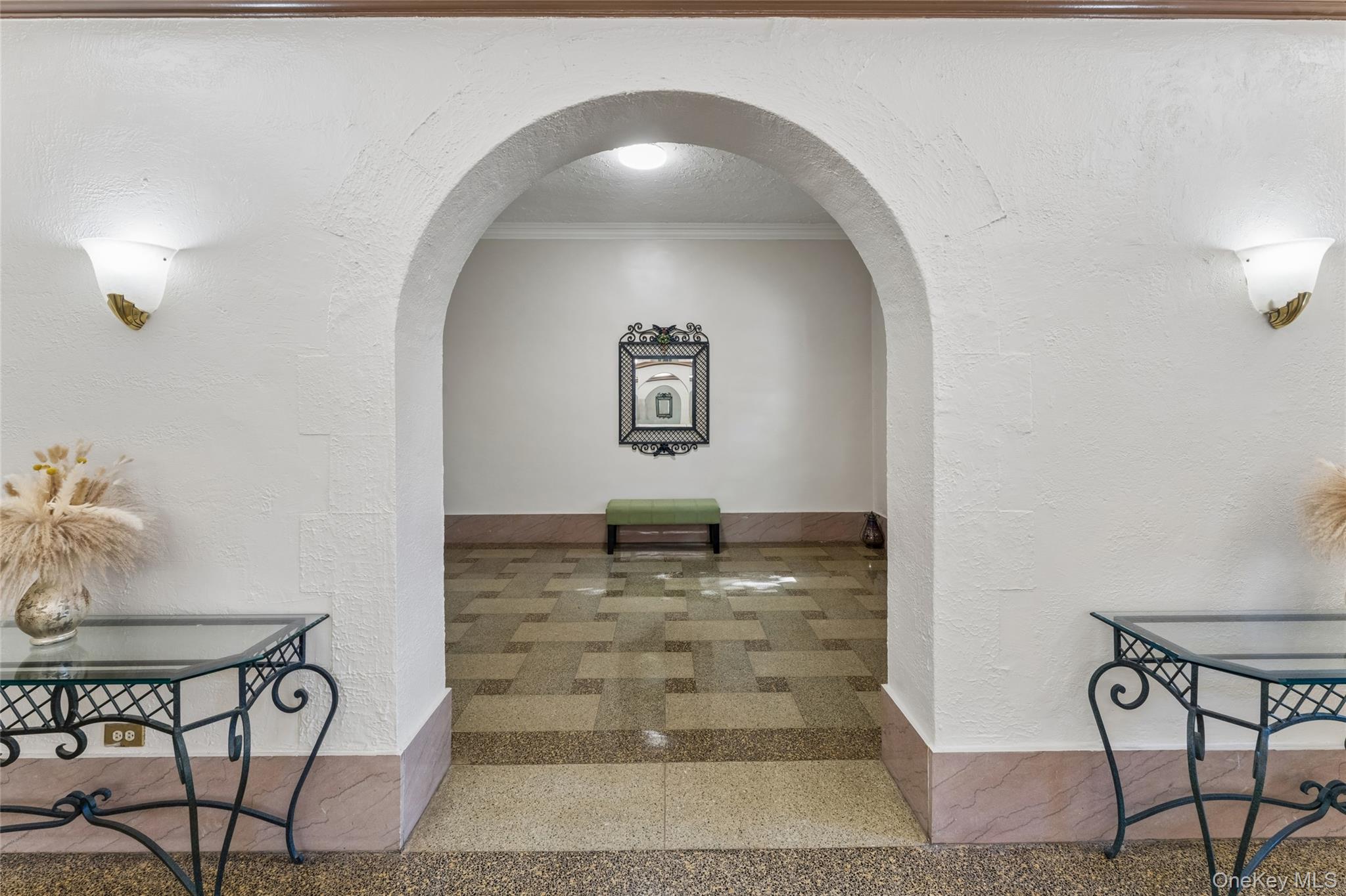 475 Bronx River Road, Unit 3F photo 2