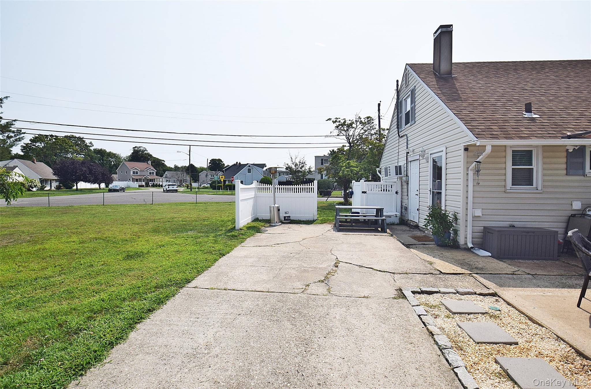 101 Phyllis Drive – For Sale photo 6