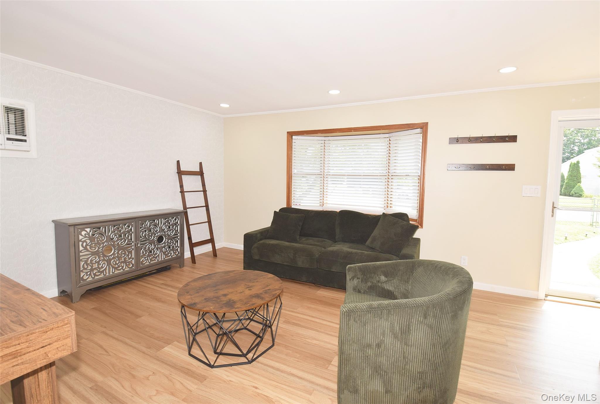 101 Phyllis Drive – For Sale photo 10
