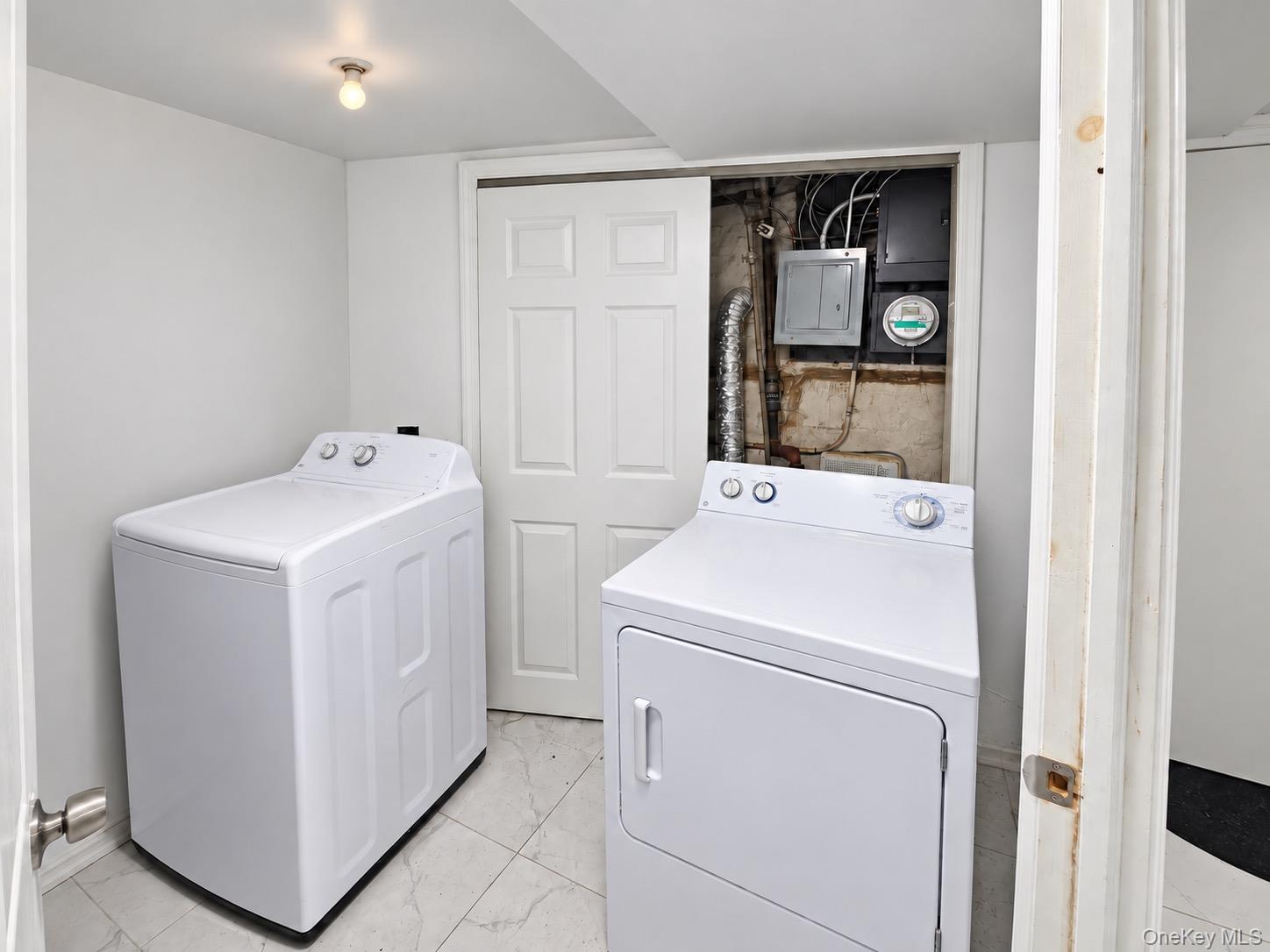 90-11 80th Street – For Sale photo 22