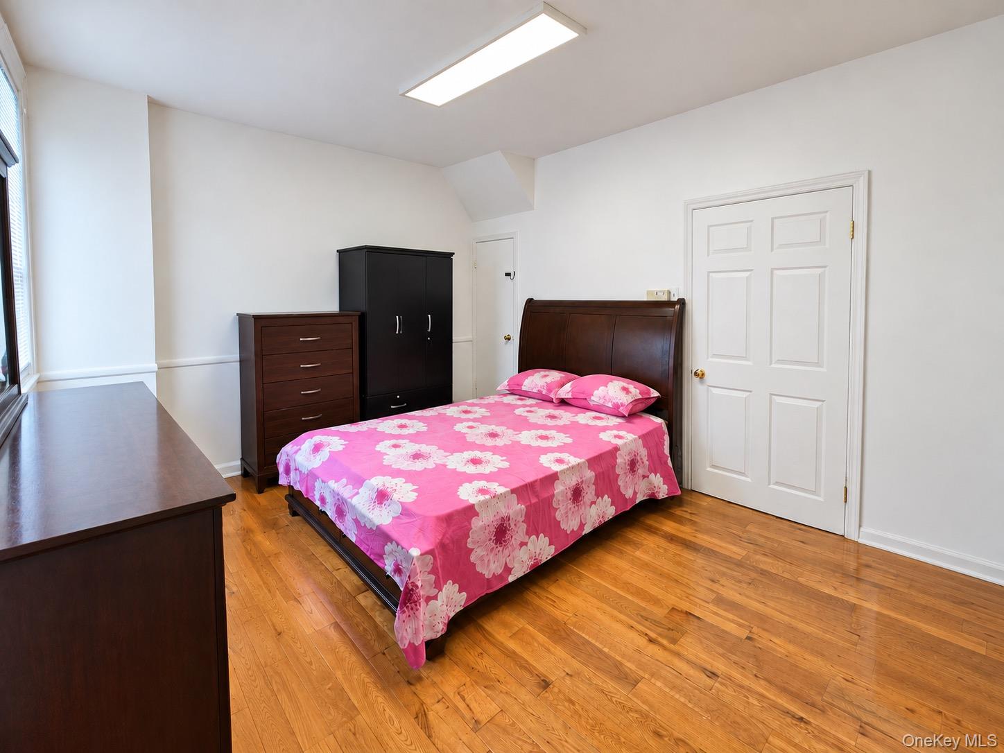 90-11 80th Street – For Sale photo 8