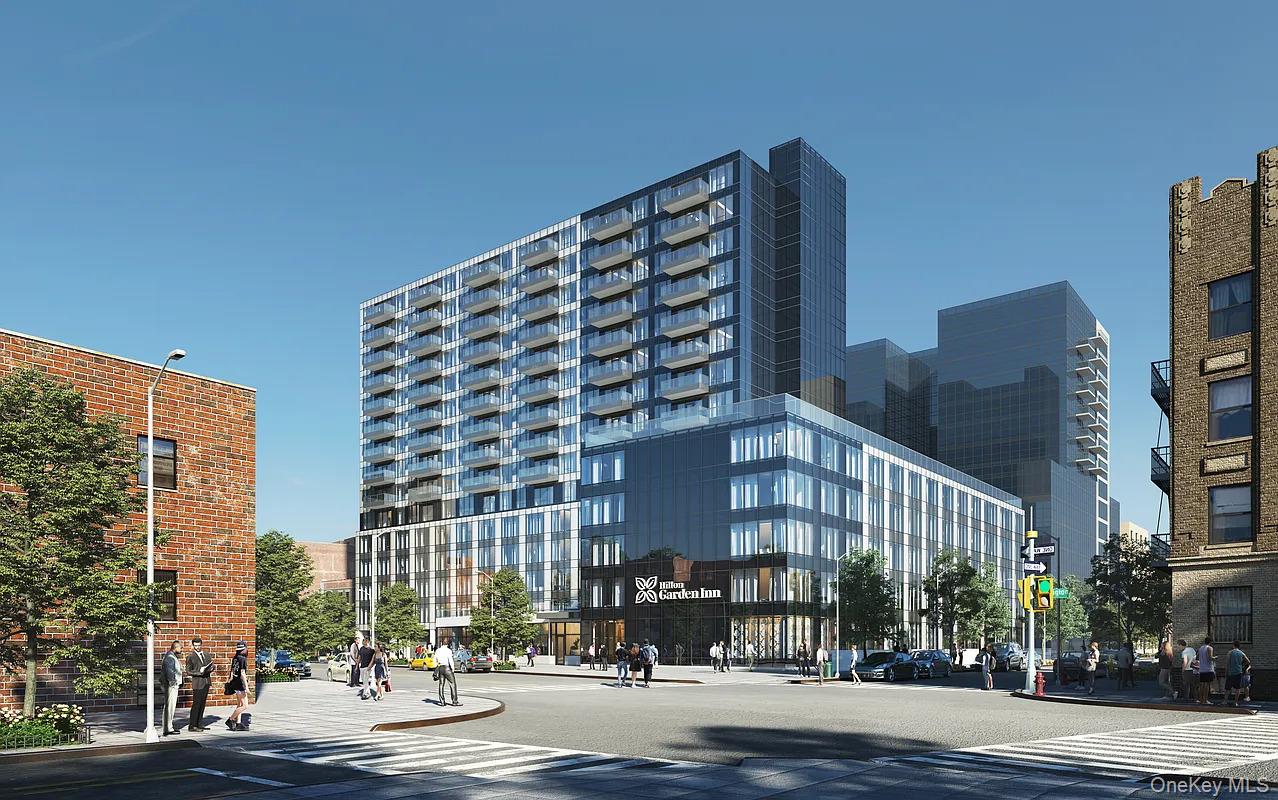 3371 Prince Street, Unit 12F