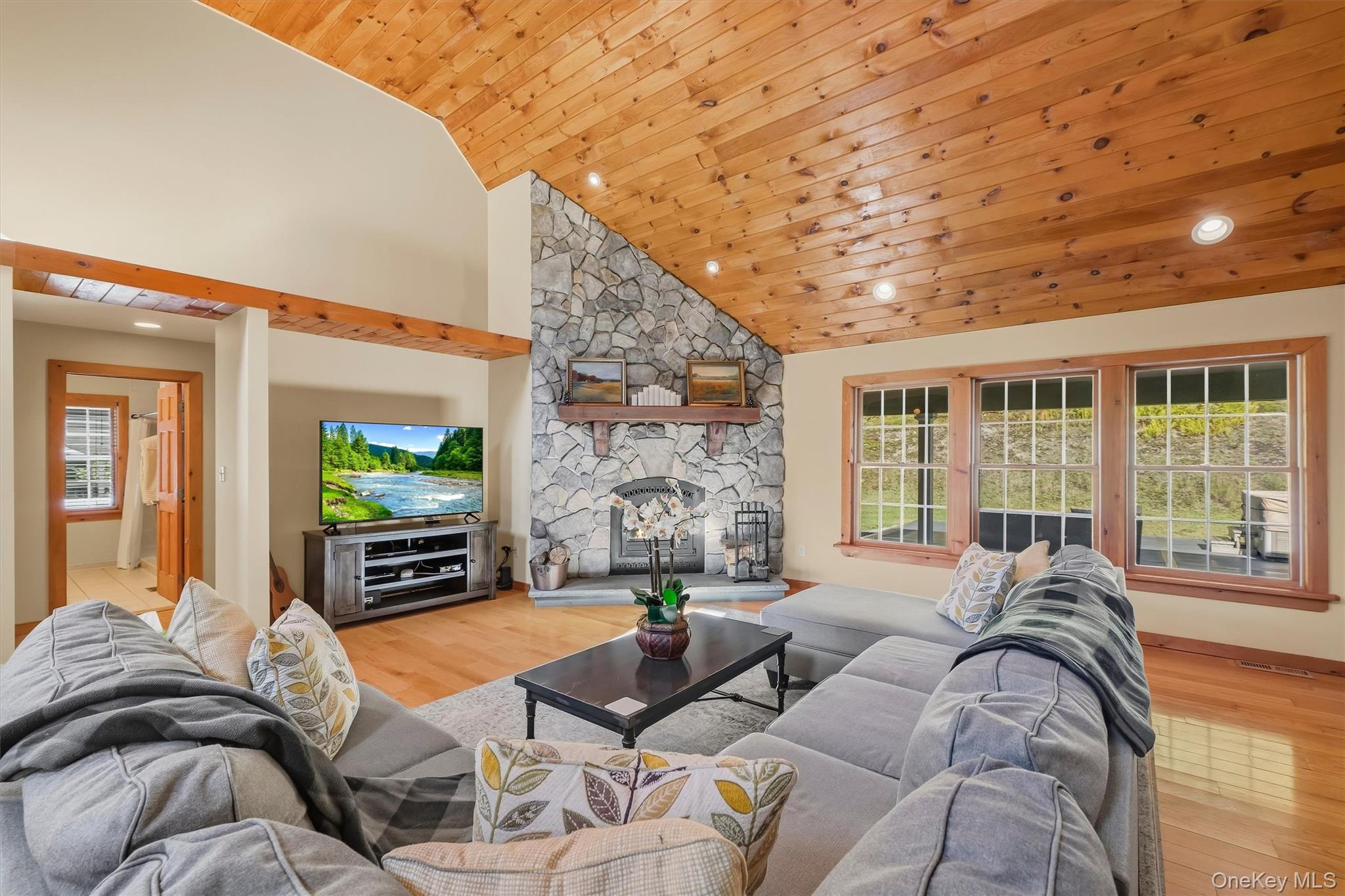 705 Swamp Pond Rd – For Sale photo 7