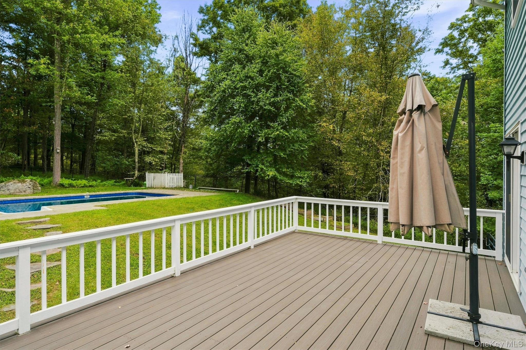9 3rd Street – For Sale photo 30