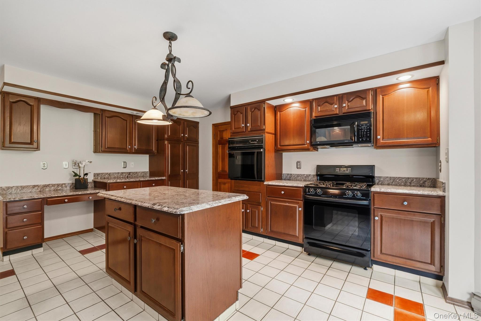 9 3rd Street – For Sale photo 8