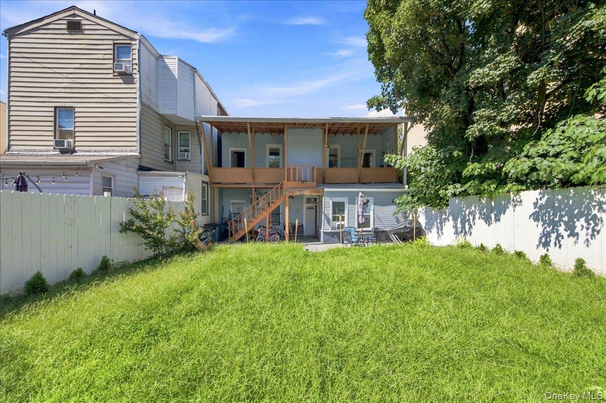 356 Riverdale Avenue, Unit 1 photo 32