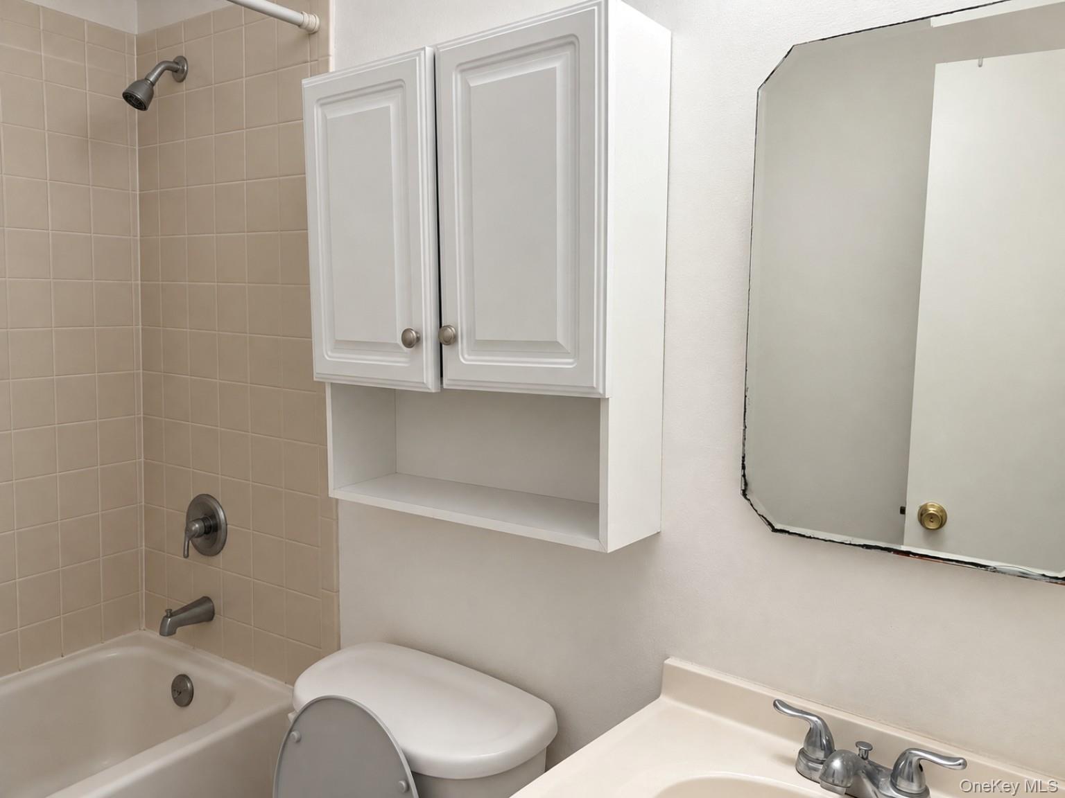14 Lexington Hill, Unit 2 photo 12