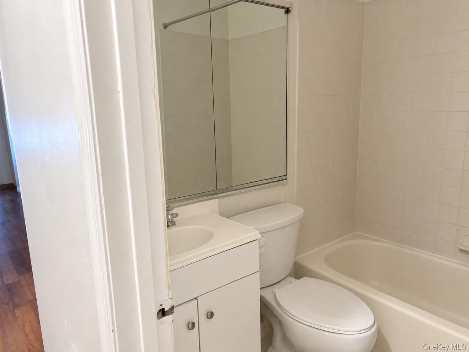 14 Lexington Hill, Unit 2 photo 13