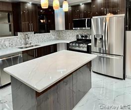 9911 Ascan Avenue – For Rent photo 9