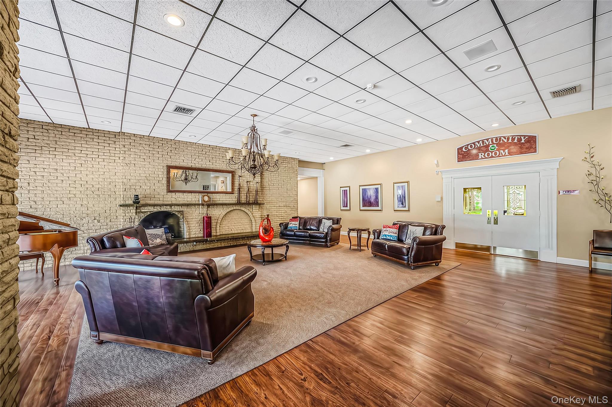 704 Fenway Road – For Sale photo 27