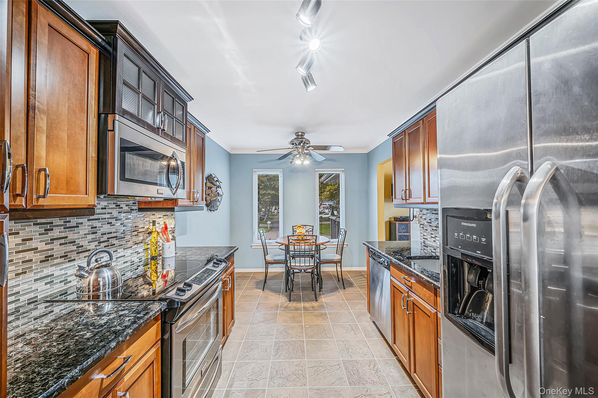 704 Fenway Road – For Sale photo 8