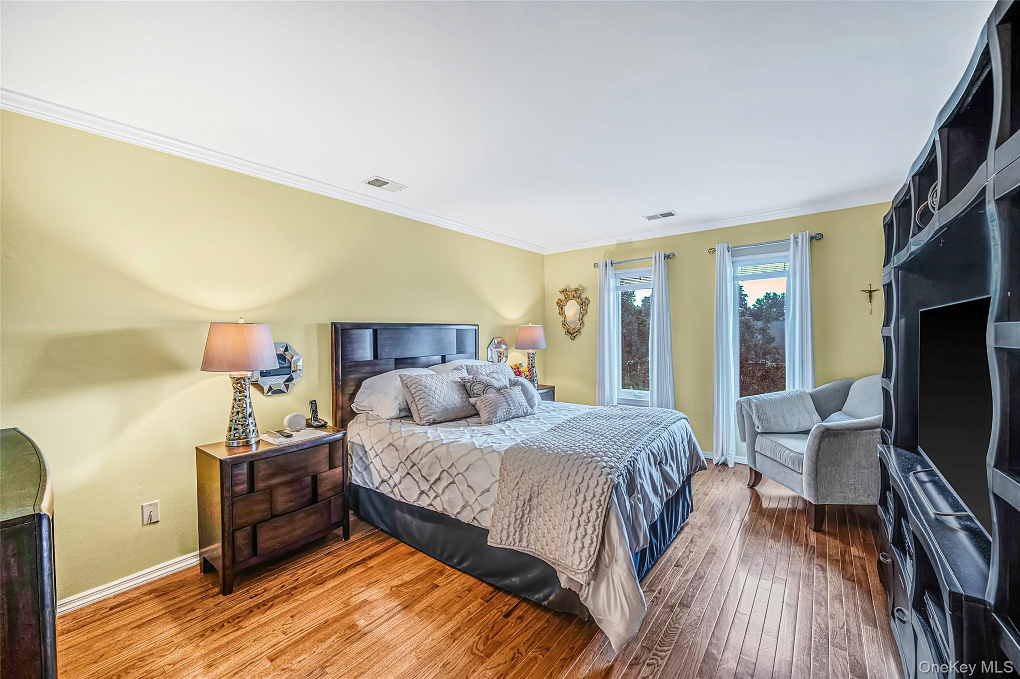 704 Fenway Road – For Sale photo 12
